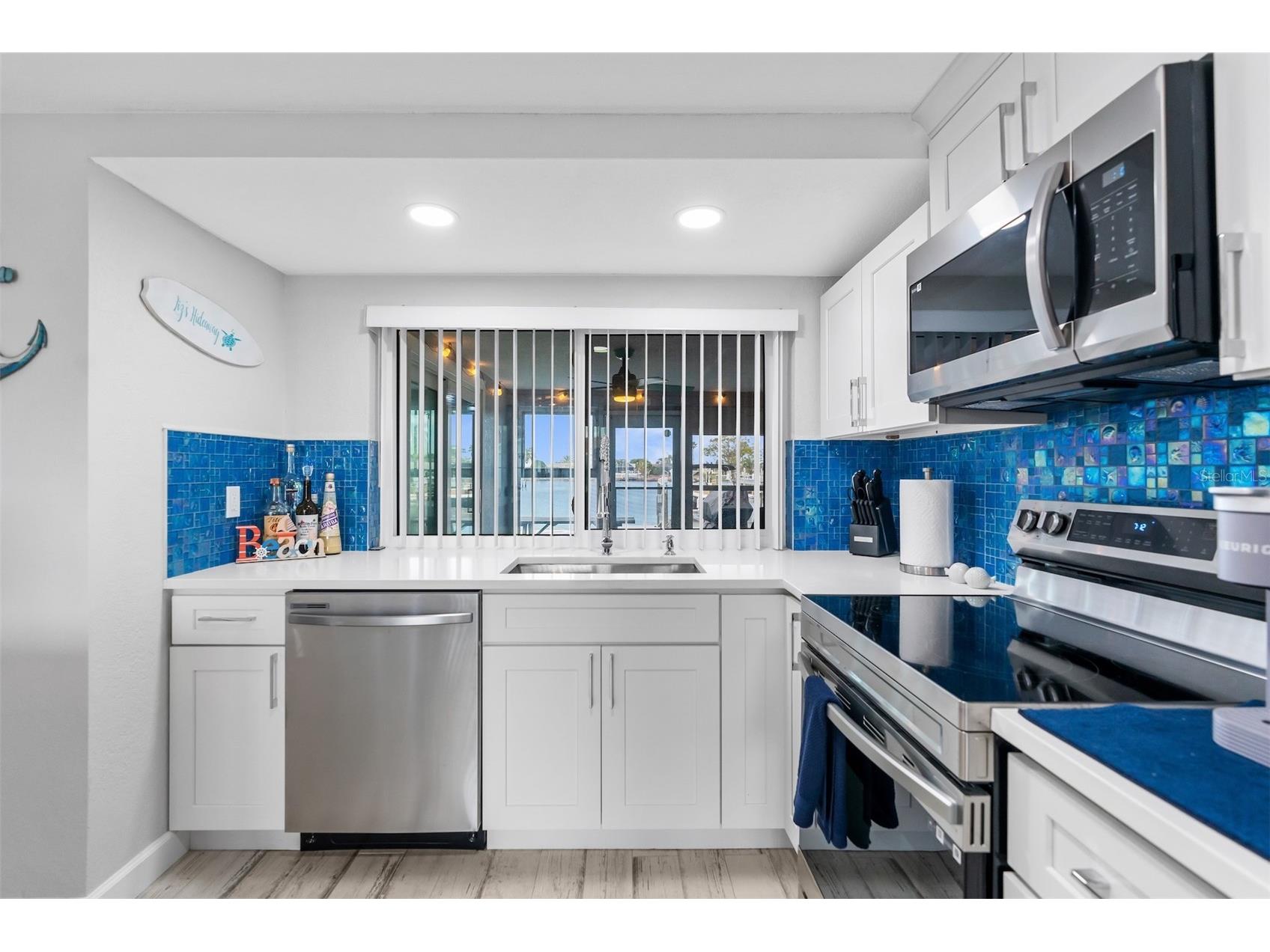 12535 3rd Isle Hudson FL 34667 W7885812 image6