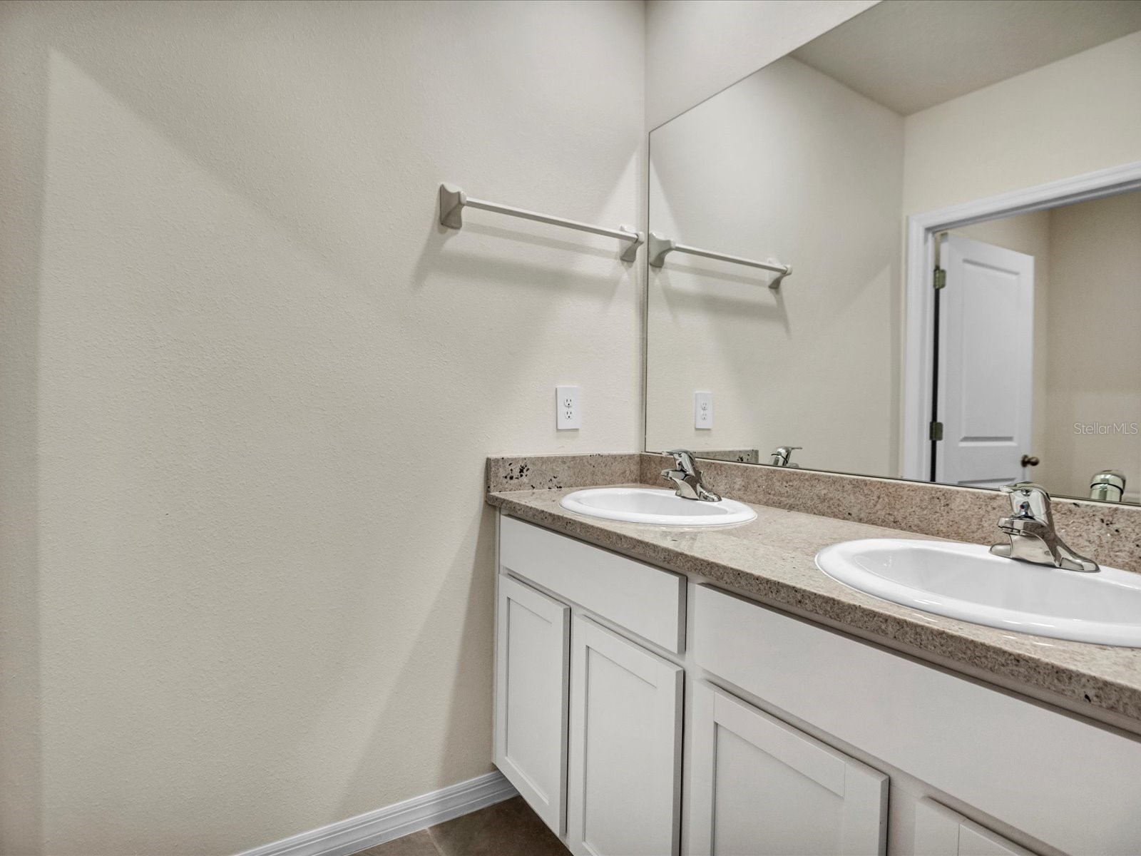 12537 Night View Drive Sarasota FL 34238 A4677608 image28