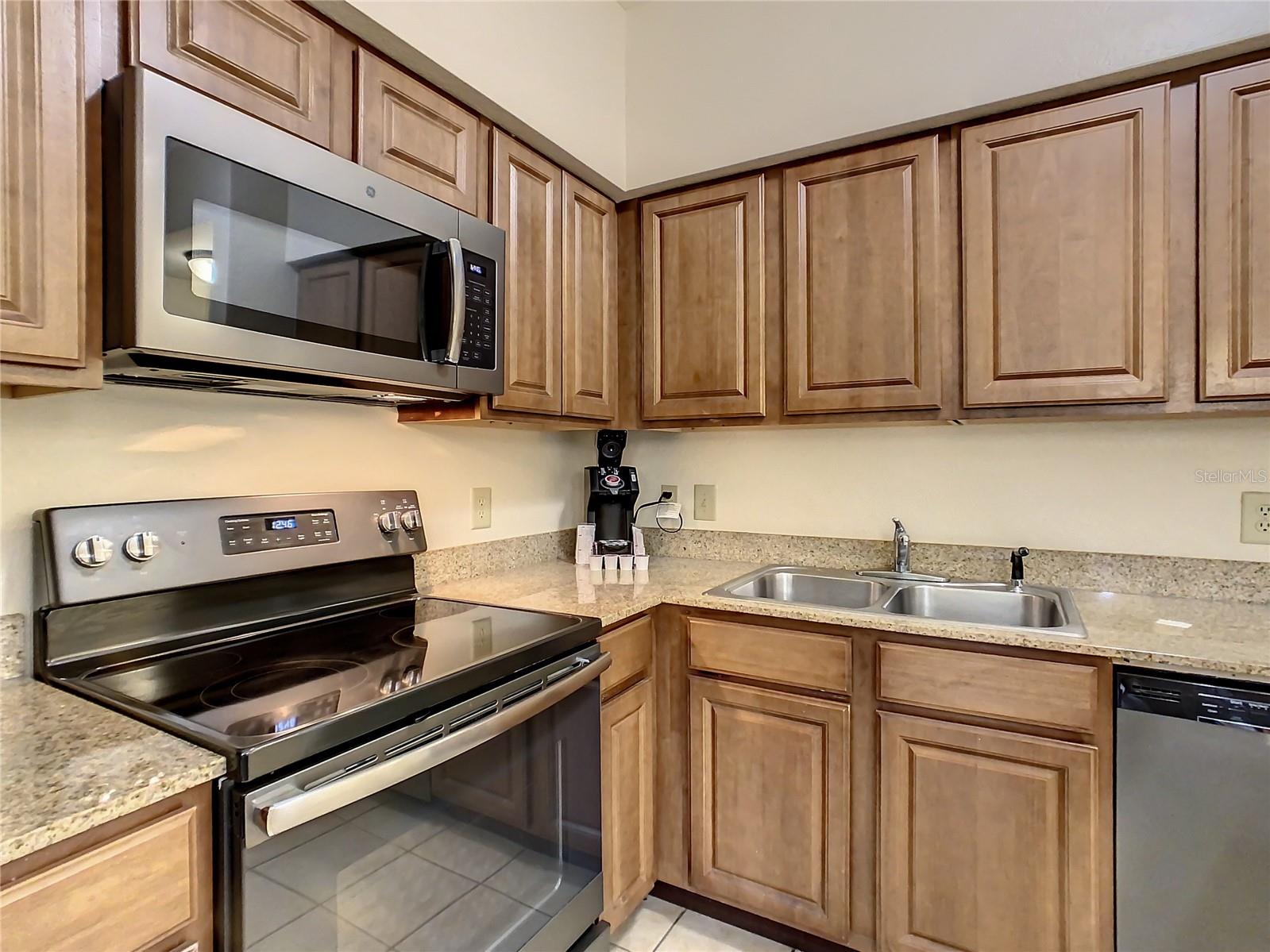 12538 Floridays Resort Dr #C-211 Orlando FL 32821 S5110186 image4