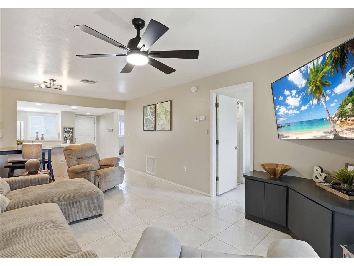 12538 SW Kingsway Circle #1503 Lake Suzy FL 34269 A4689444 image6