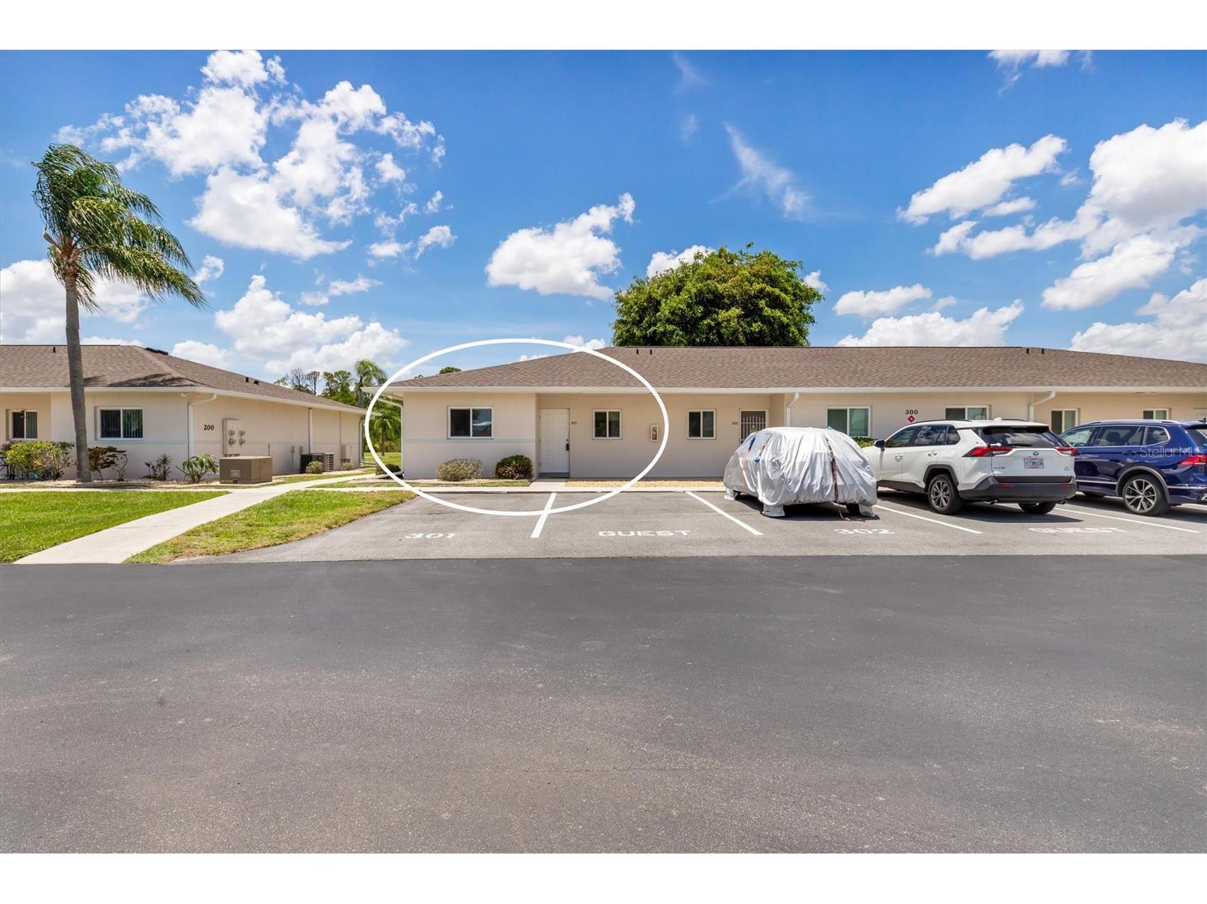 12538 SW Kingsway Circle #301 Lake Suzy FL 34269 C7526605 image1