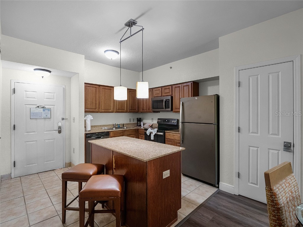 12539 Floridays Resort Drive #305-D Orlando FL 32821 S5105392 image3