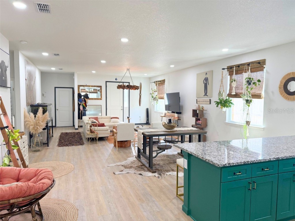 1254 Dunbar Street Altamonte Springs FL 32701 O6353519 image2