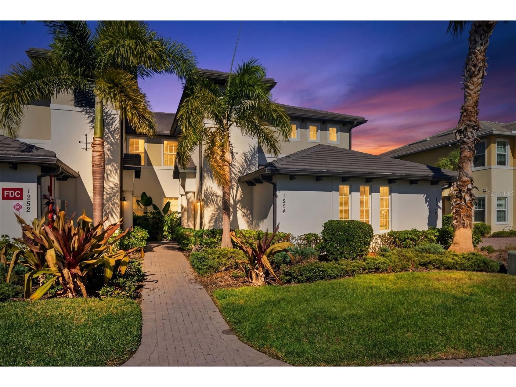1254 Riverscape Street #D Bradenton FL 34208 A4676506 image1