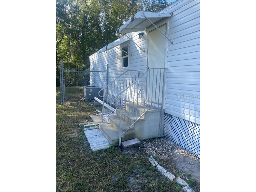 12540 Coronado Way New Port Richey FL 34654 W7859898 image1