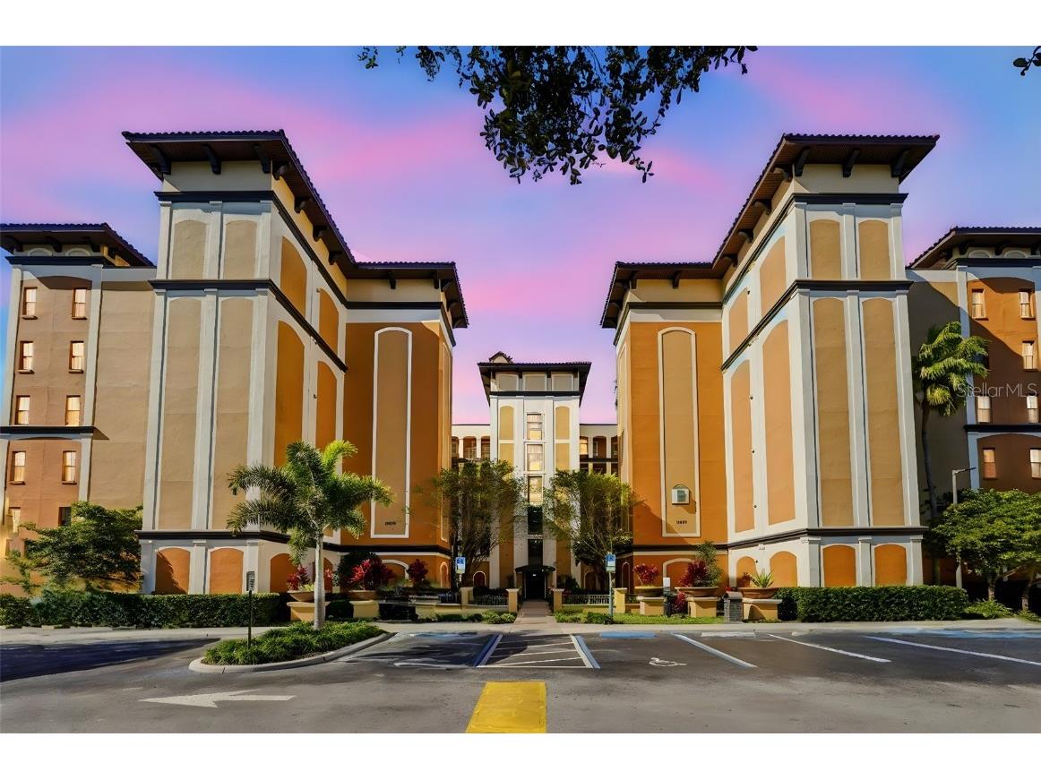 12544 Floridays Resort Drive #312B Orlando FL 32821 C7518095 image1