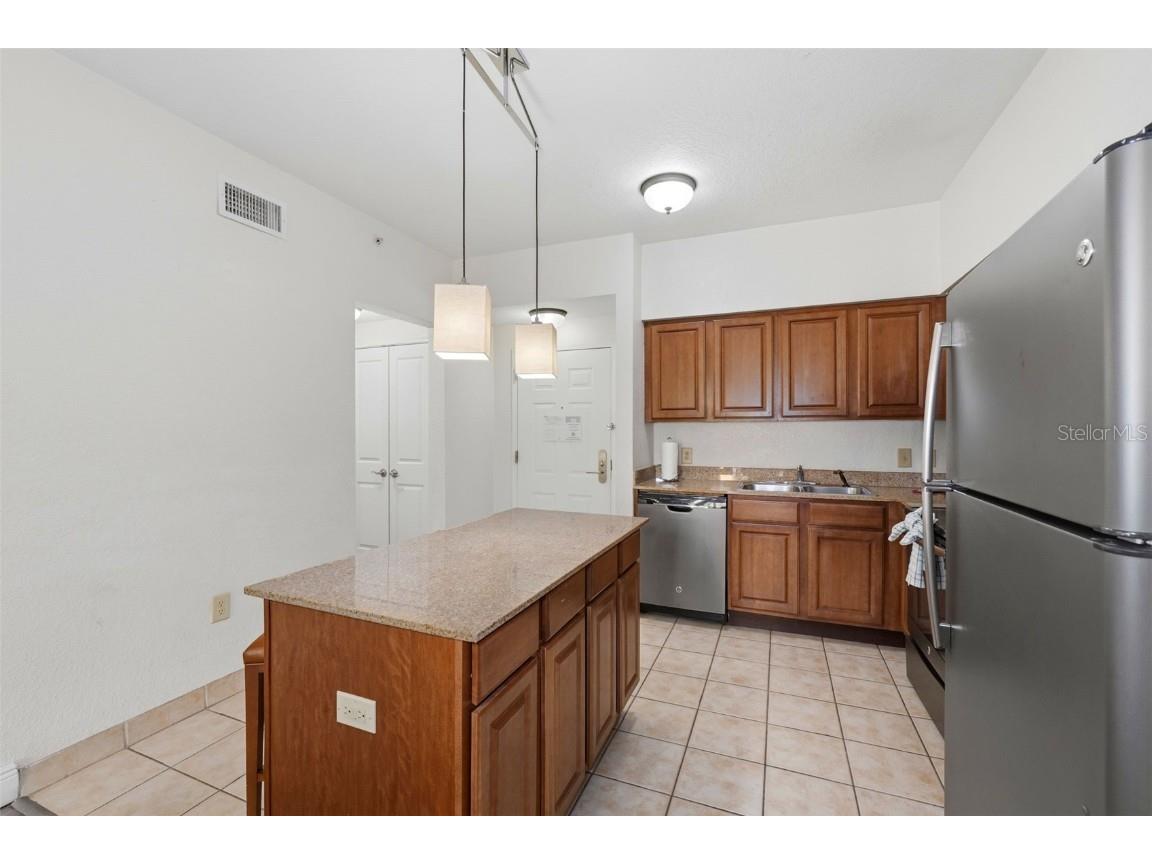 12544 Floridays Resort Drive #312B Orlando FL 32821 C7518095 image9