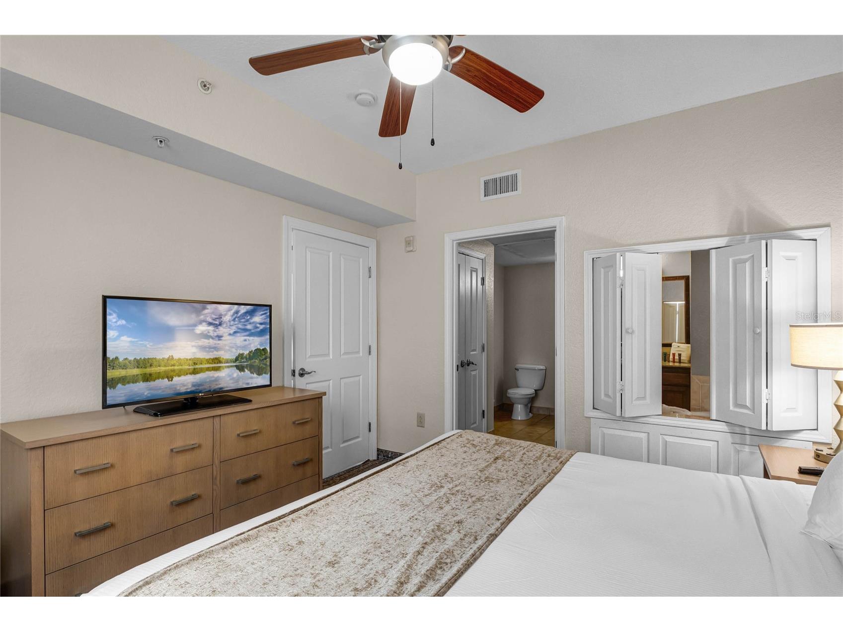 12544 Floridays Resort Drive #611B Orlando FL 32821 O6381534 image23