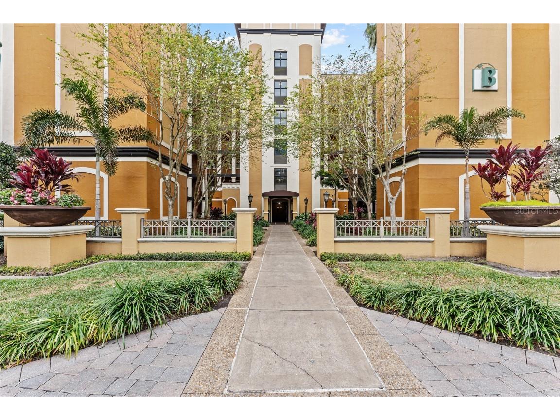 12544 Floridays Resort Drive Orlando FL 32821 S5118525 image1