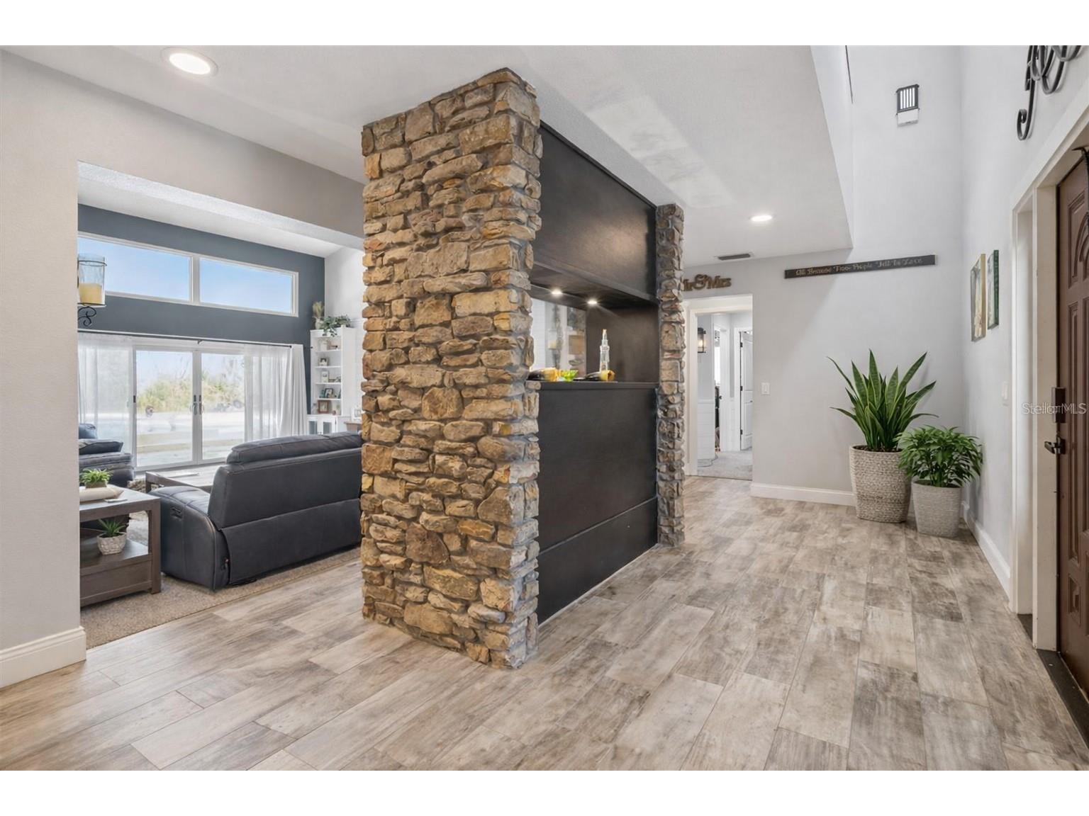 12545 S Putney Court Leesburg FL 34788 - LAKE EUSTIS/HARRIS CHAIN G5106191 image9