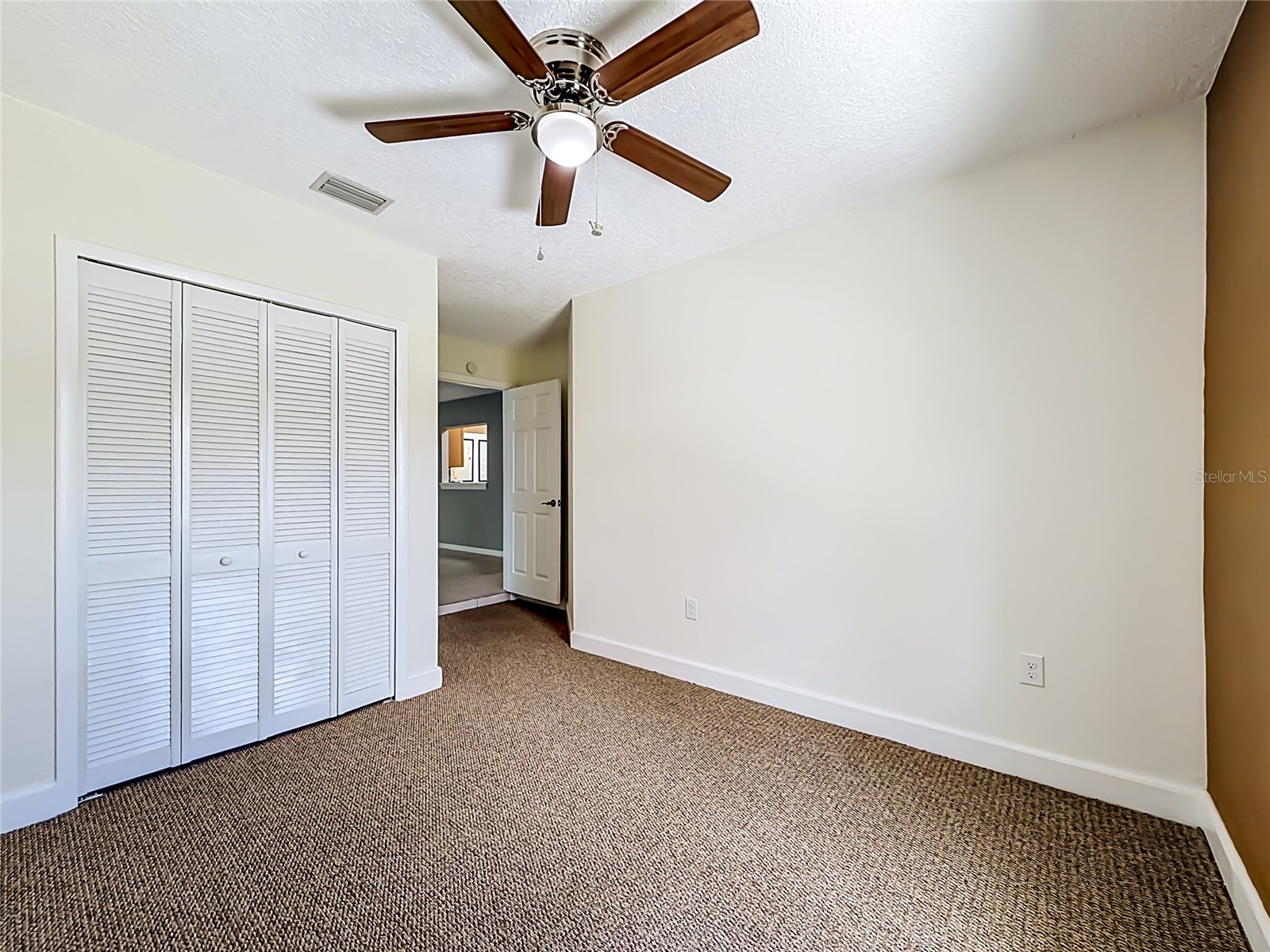 12547 Pine Island Drive Leesburg FL 34788 - LAKE EUSTIS OM723885 image26
