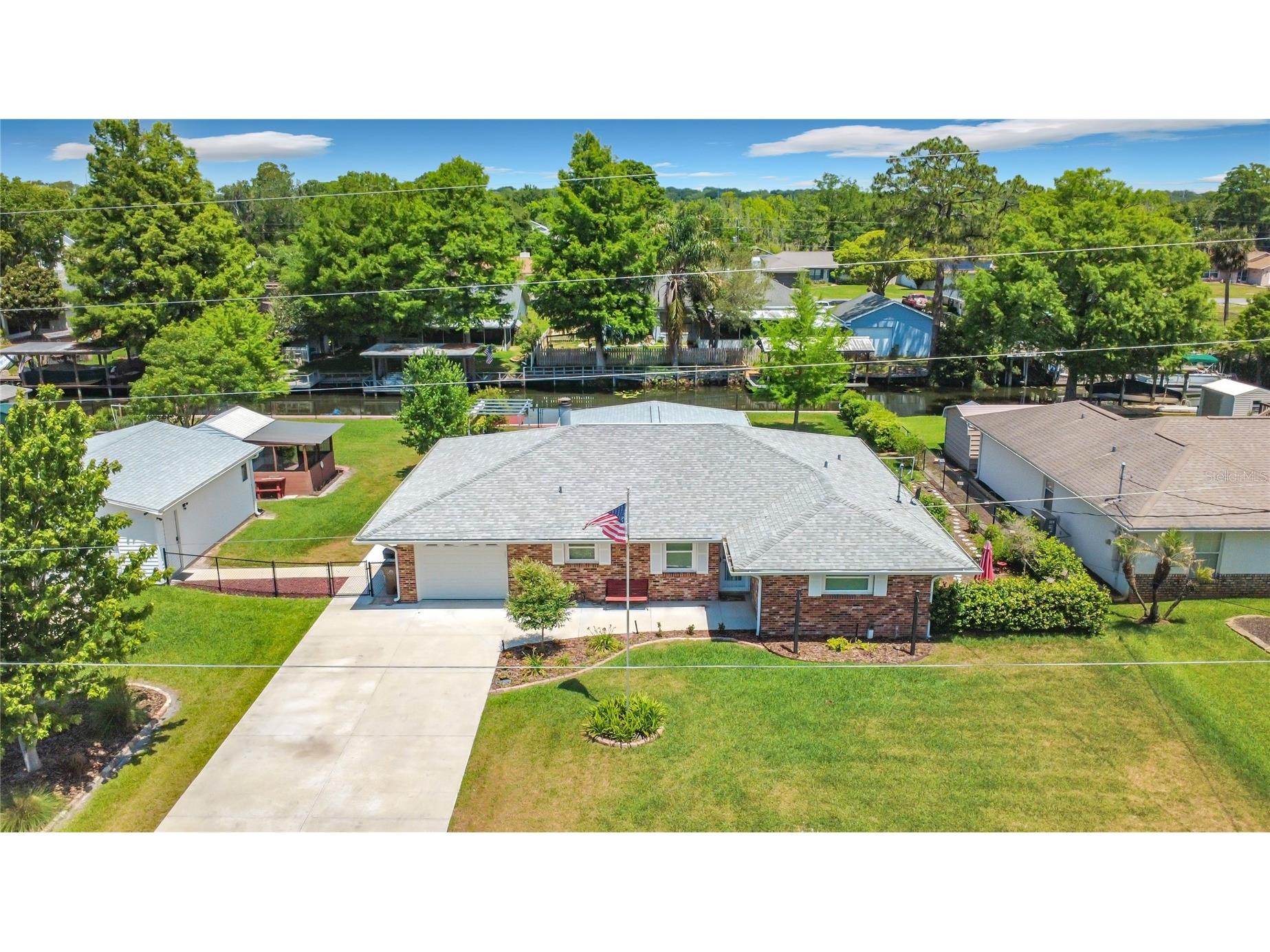 12547 Pine Island Drive Leesburg FL 34788 - LAKE EUSTIS OM723885 image3