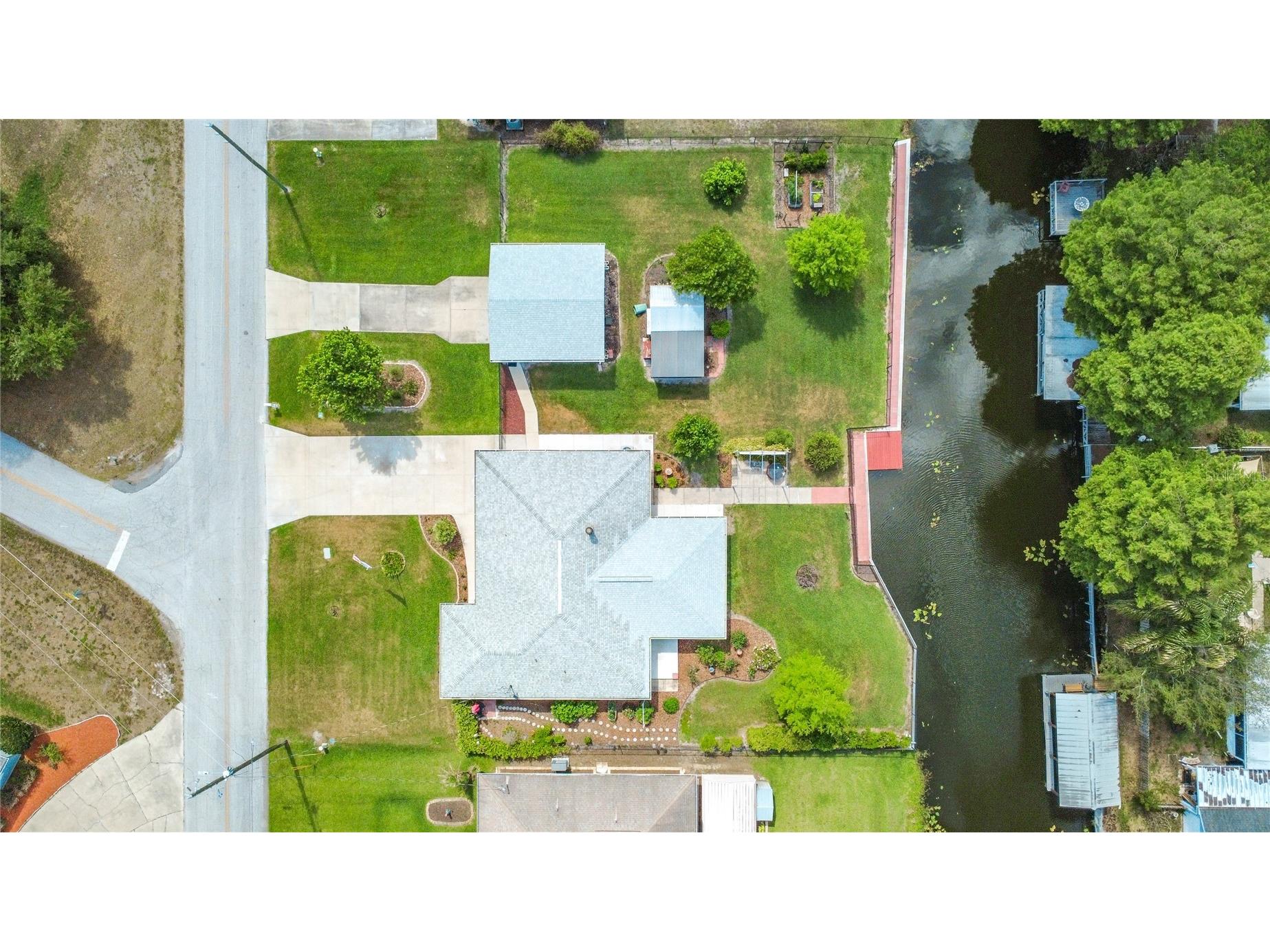 12547 Pine Island Drive Leesburg FL 34788 - LAKE EUSTIS OM723885 image55