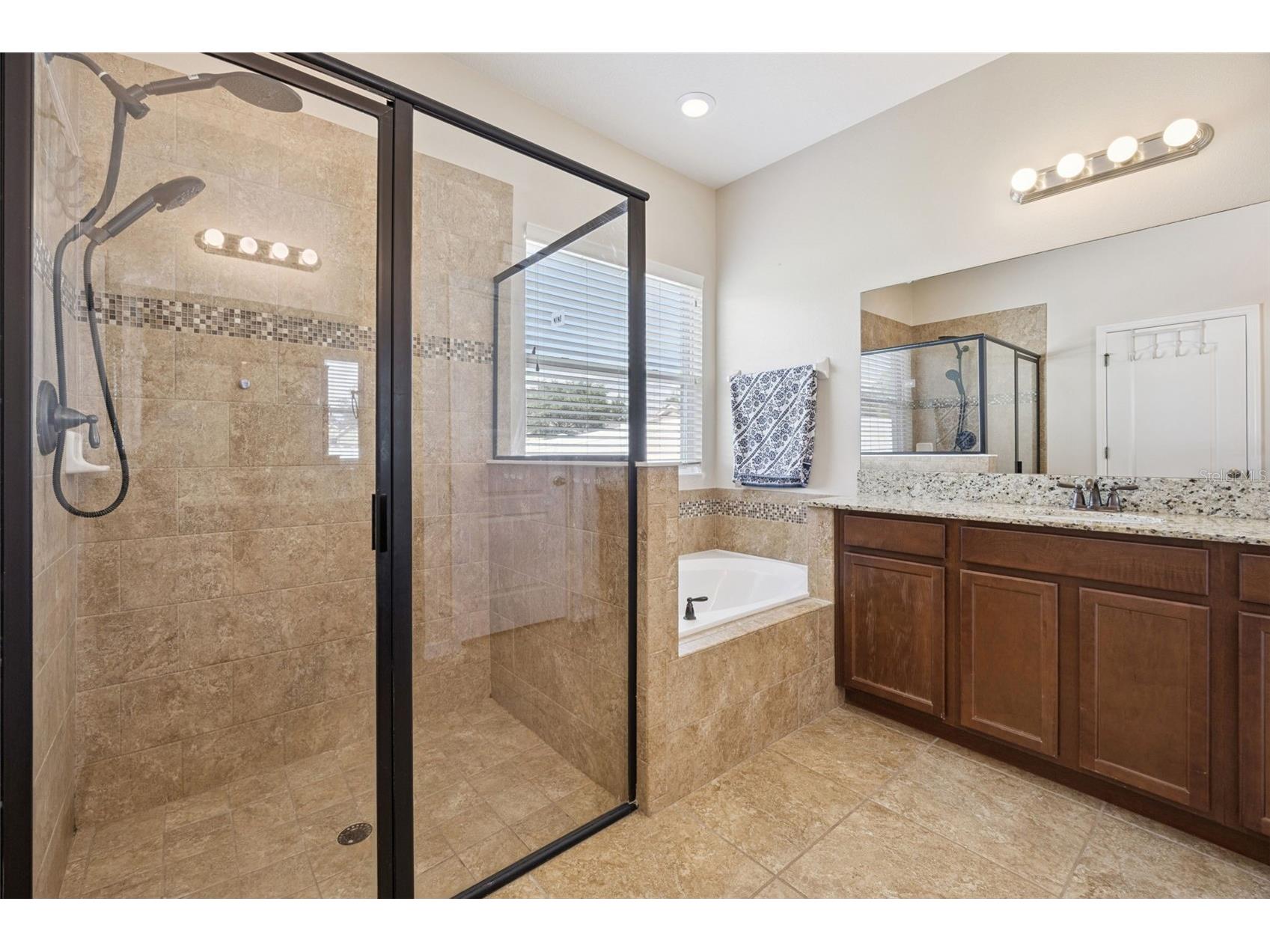 12549 Hammock Pointe Circle Clermont FL 34711 G5113586 image12