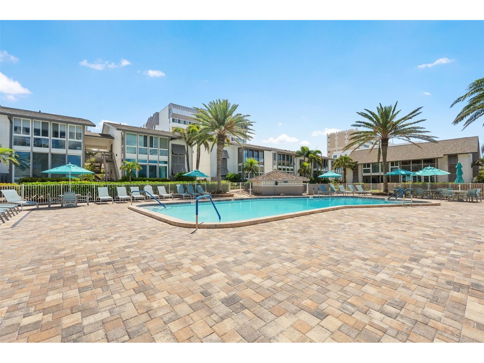 1255 E Peppertree Drive #201 Sarasota FL 34242 A4661191 image39