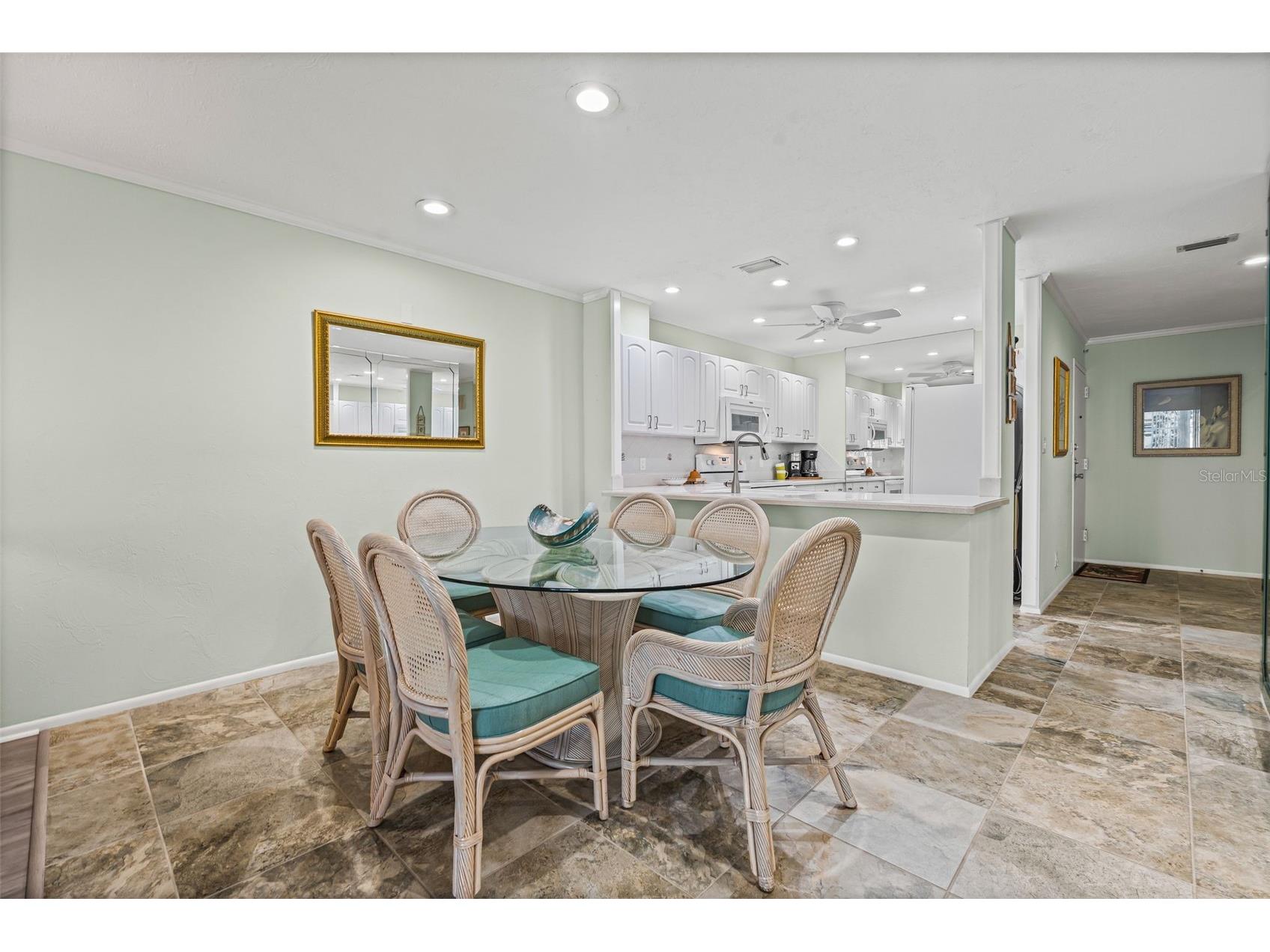 1255 E Peppertree Drive #201 Sarasota FL 34242 A4661191 image6