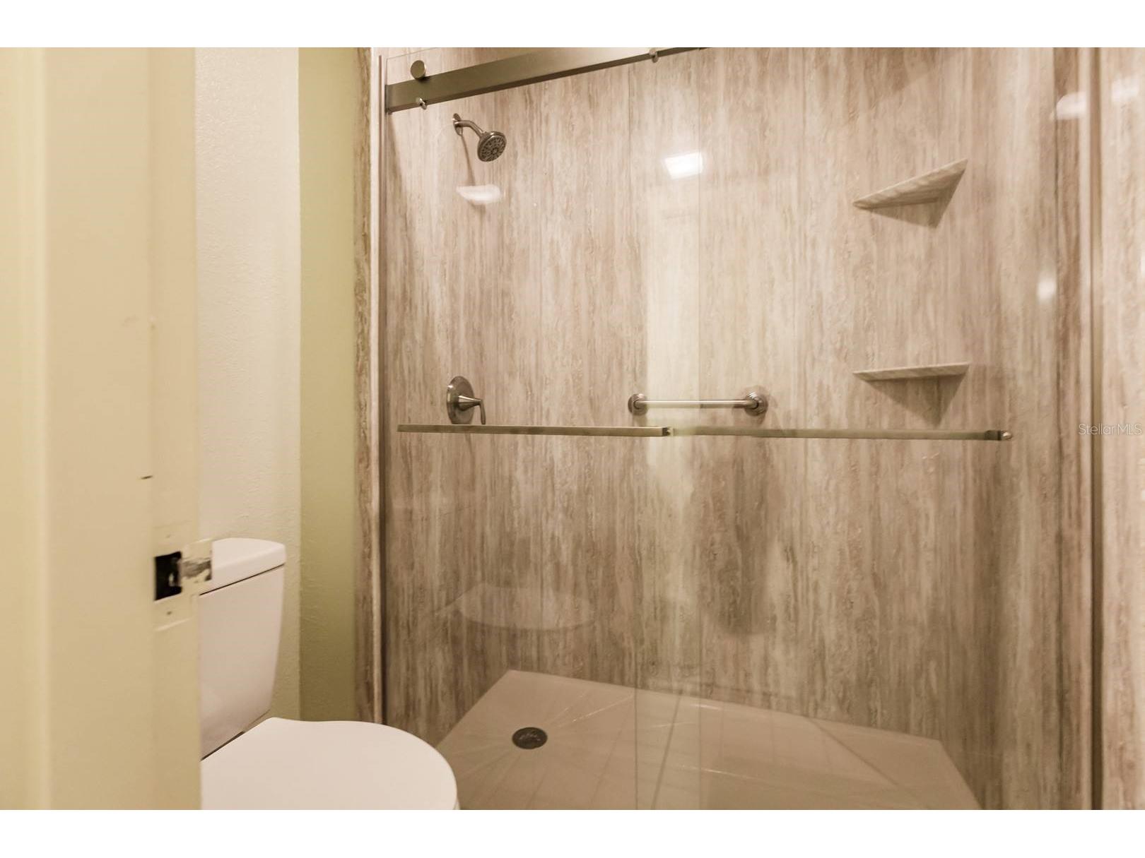1255 E Peppertree Drive #306 Sarasota FL 34242 TB8470262 image15