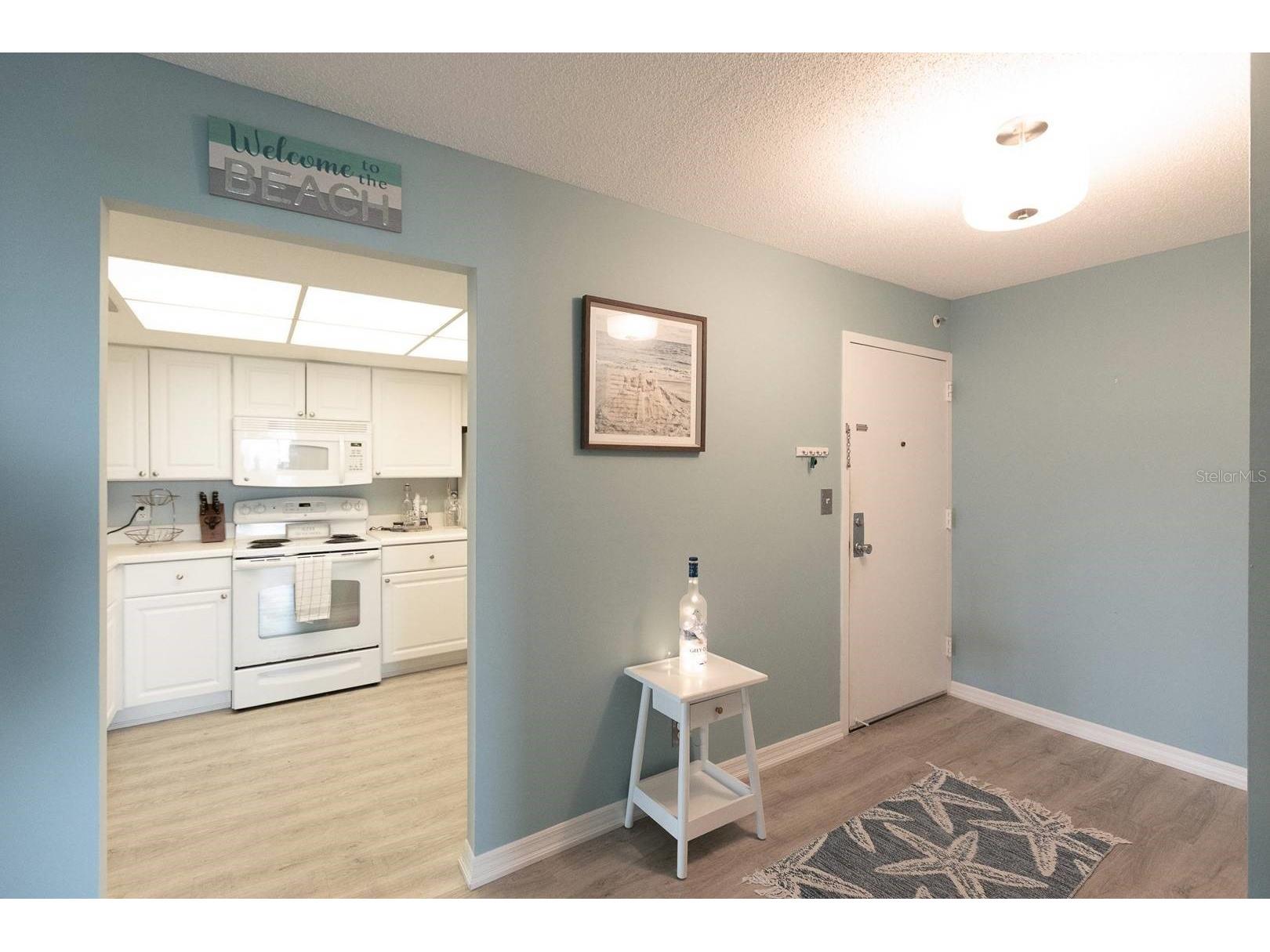 1255 E Peppertree Drive #501 Sarasota FL 34242 TB8470240 image3