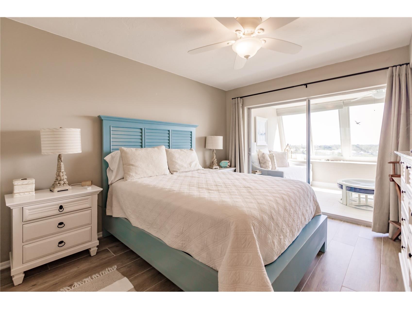 1255 E Peppertree Drive #602 Sarasota FL 34242 TB8470694 image23