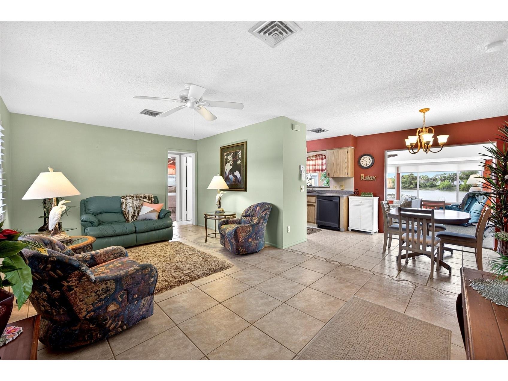 1255 Lincoln Drive Englewood FL 34224 C7525223 image4