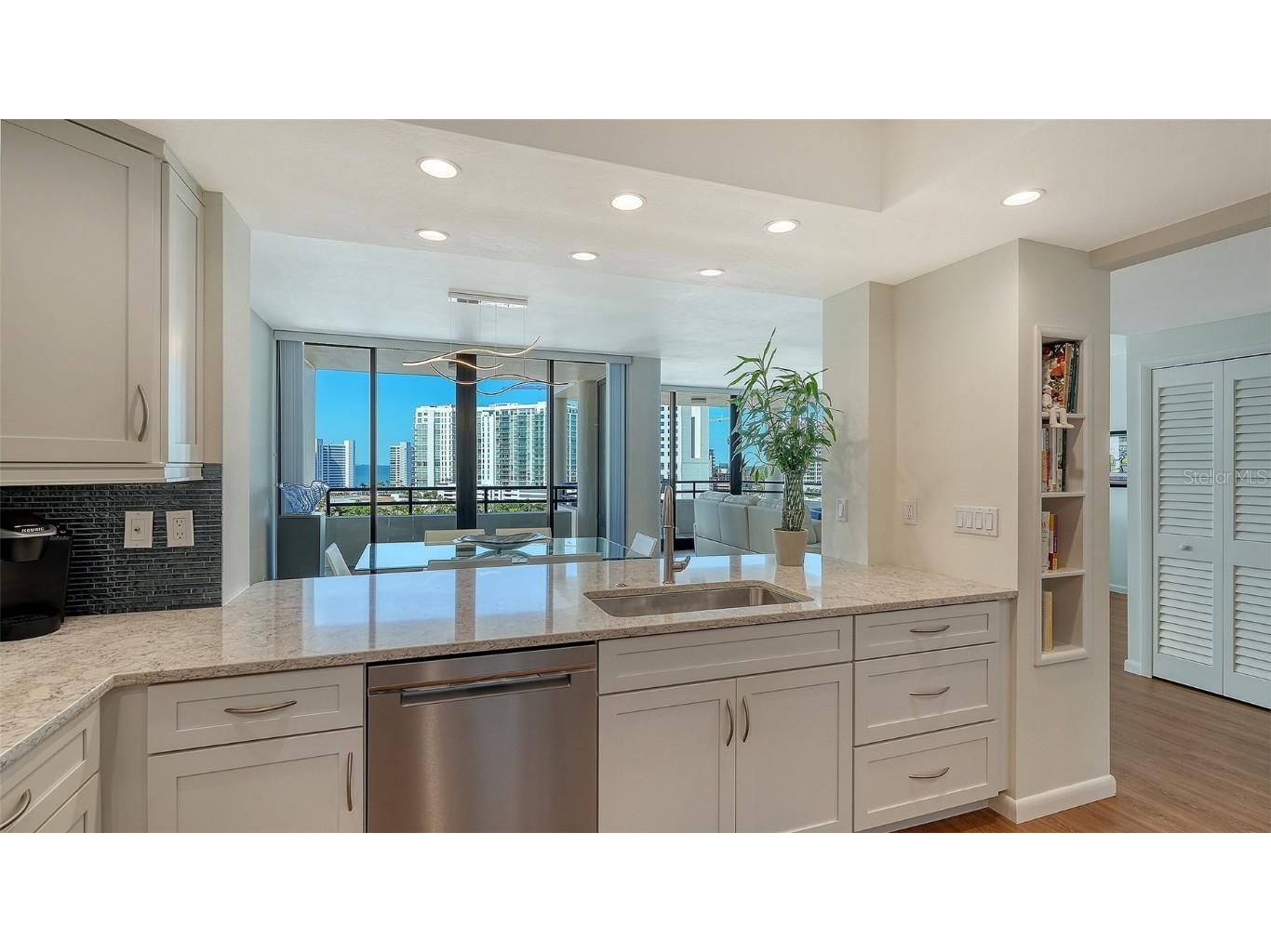 1255 N Gulfstream Avenue #1101 Sarasota FL 34236 - SARASOTA BAY A4669892 image32