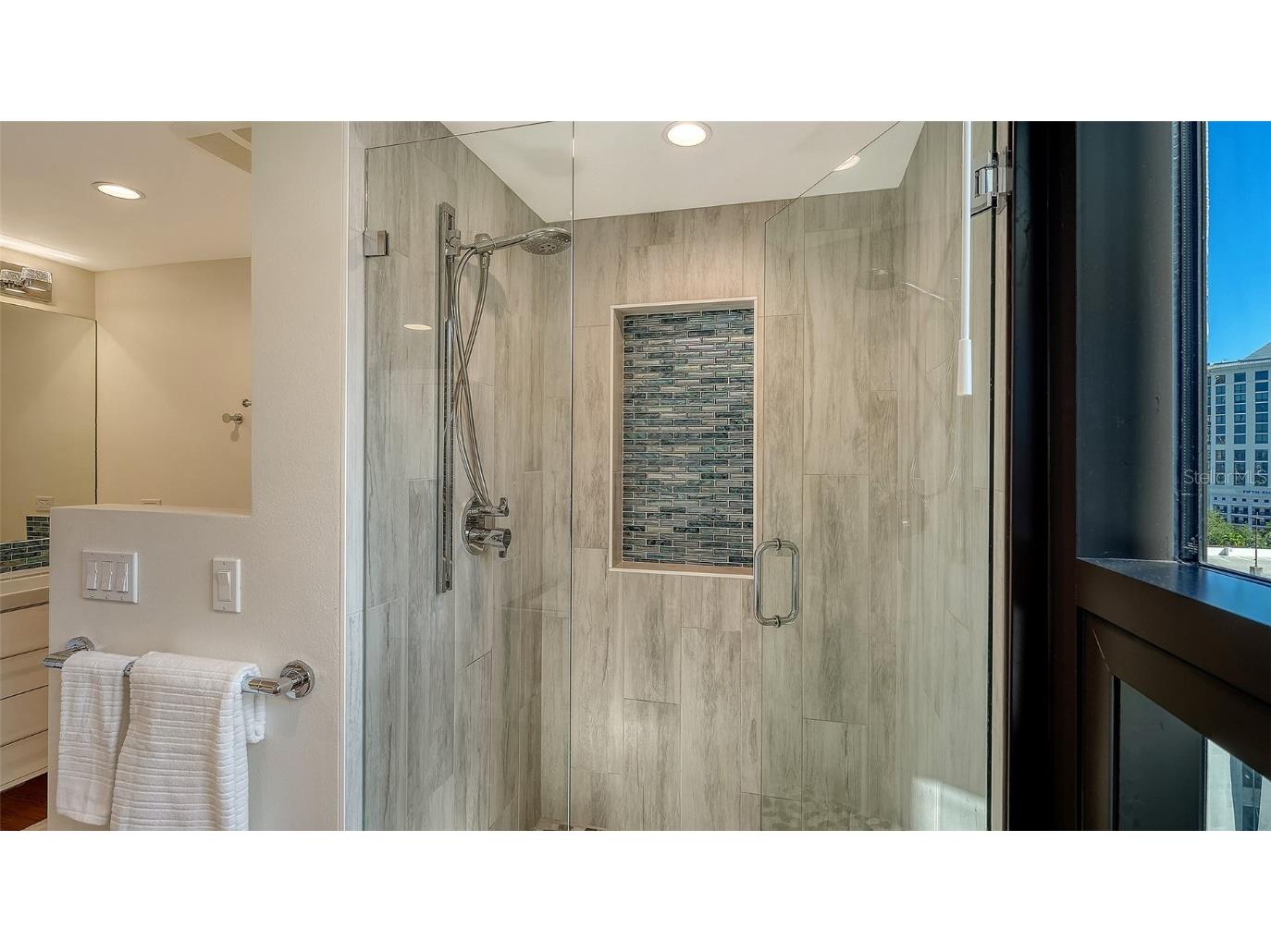 1255 N Gulfstream Avenue #1101 Sarasota FL 34236 - SARASOTA BAY A4669892 image42