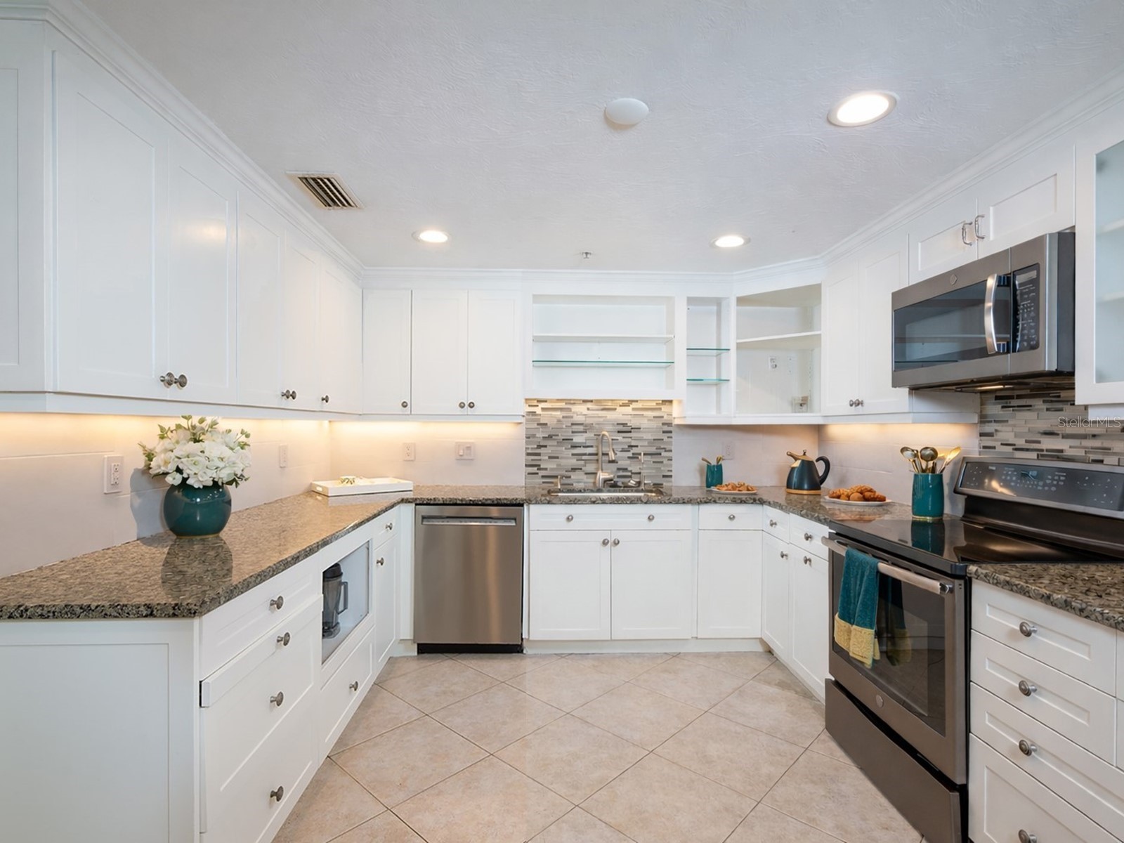 1255 N Gulfstream Avenue #1106 Sarasota FL 34236 - SARASOTA BAY A4680458 image15