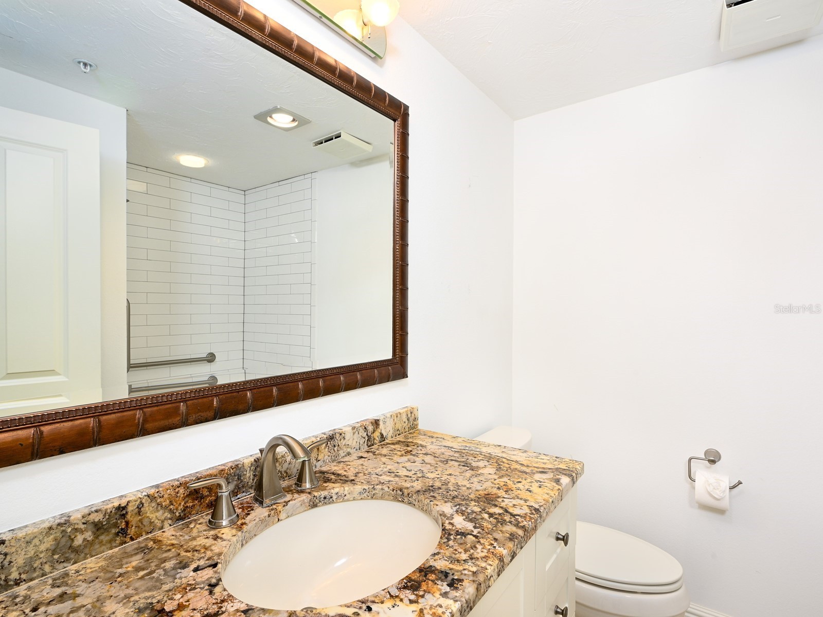 1255 N Gulfstream Avenue #1106 Sarasota FL 34236 - SARASOTA BAY A4680458 image25