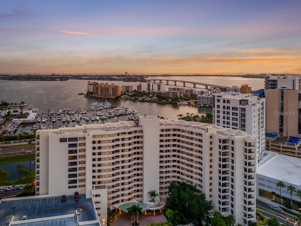1255 N Gulfstream Avenue #1201 Sarasota FL 34236 - SARASOTA BAY A4569495 image1