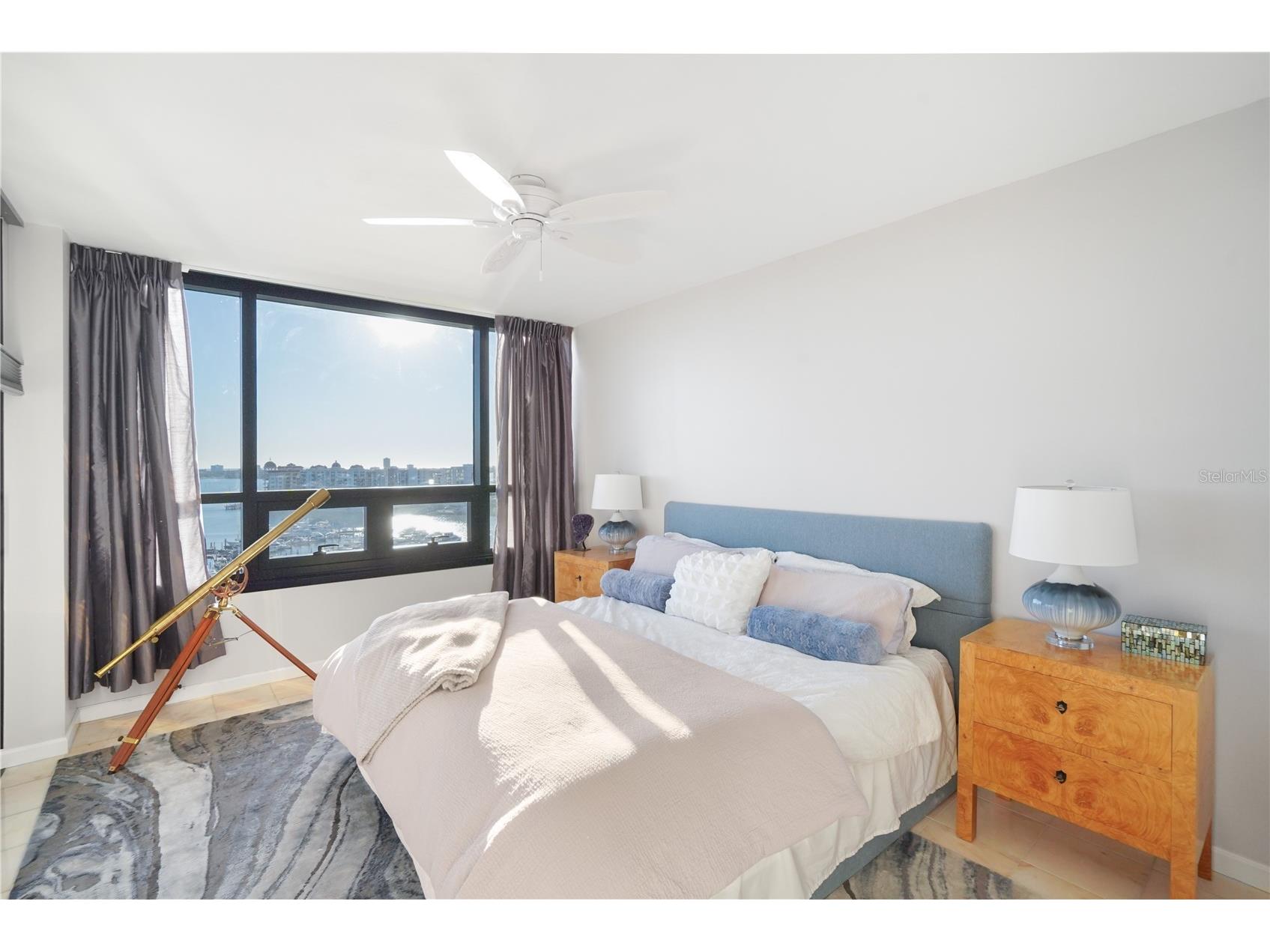 1255 N Gulfstream Avenue #1407 Sarasota FL 34236 A4677443 image25