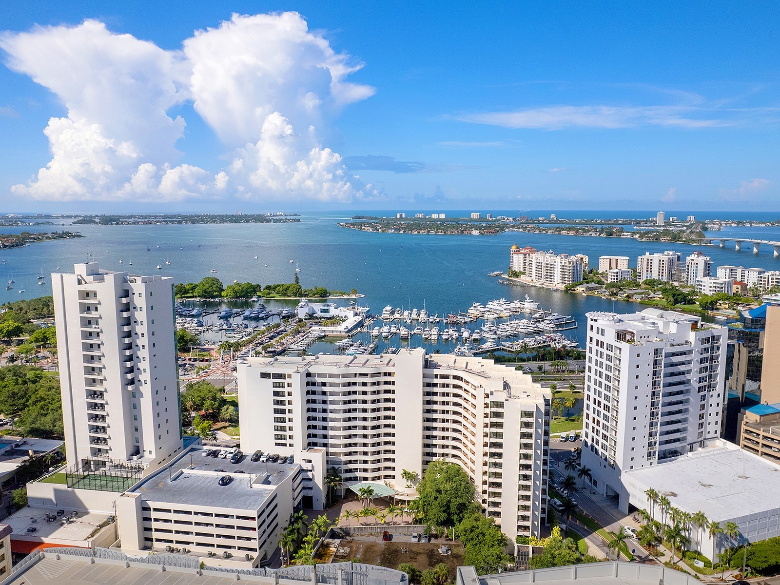 1255 N Gulfstream Avenue #205 Sarasota FL 34236 A4688123 image1
