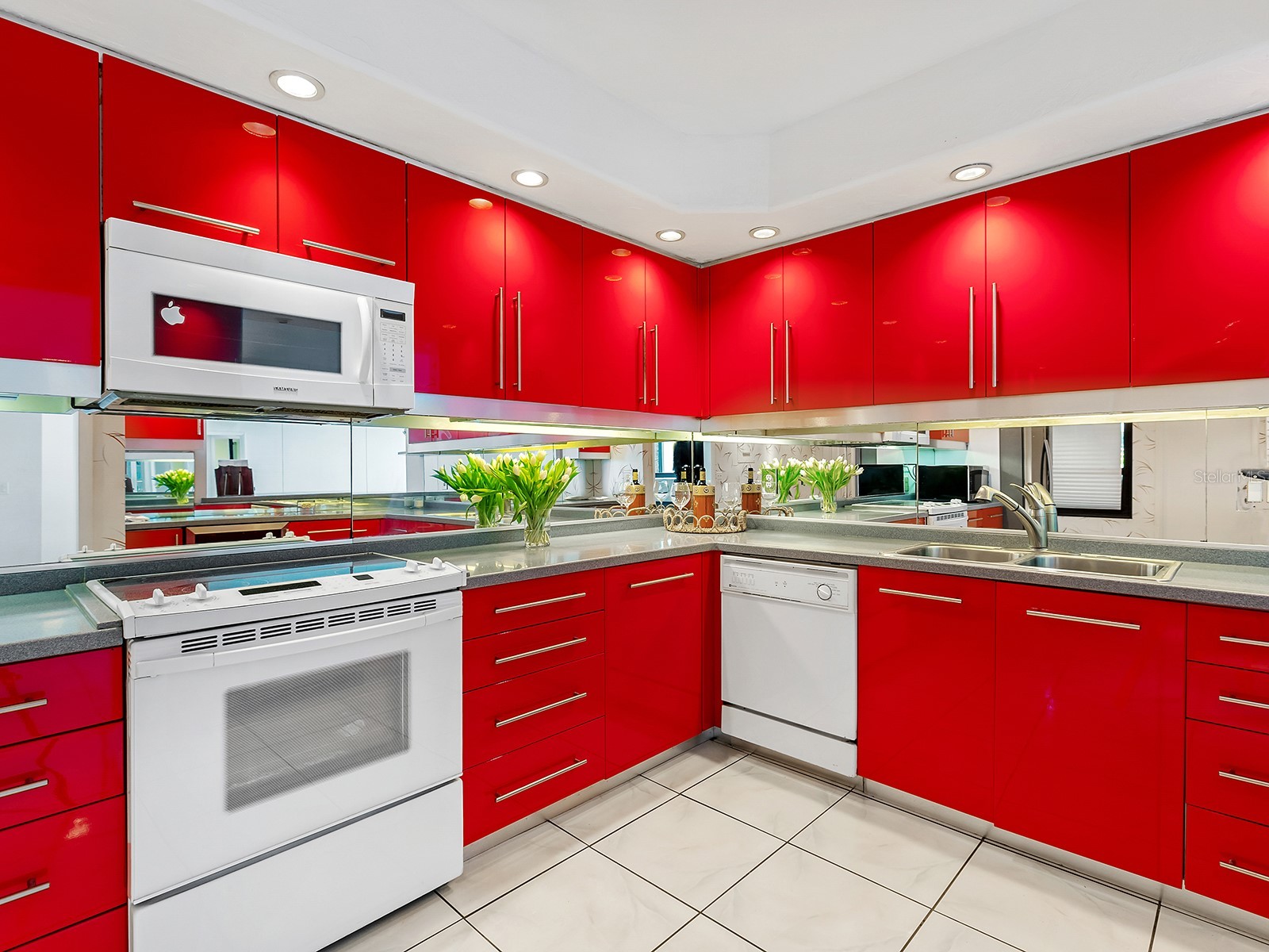 1255 N Gulfstream Avenue #205 Sarasota FL 34236 A4688123 image14