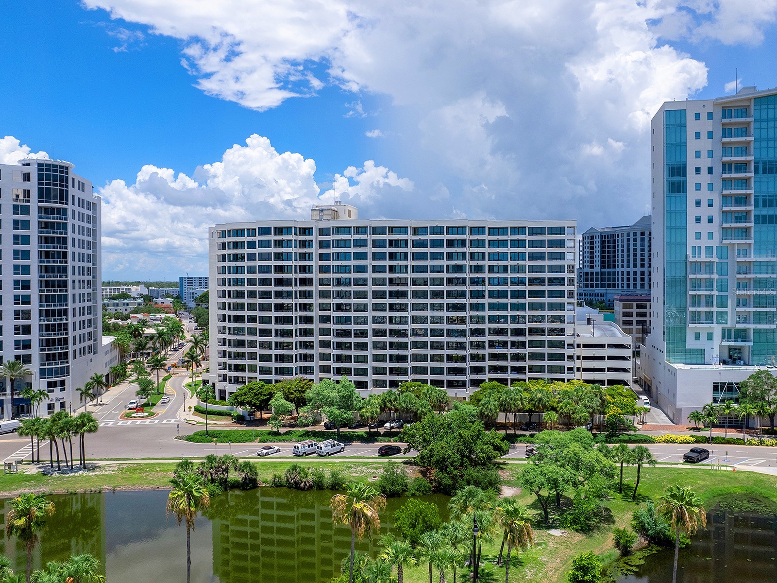 1255 N Gulfstream Avenue #205 Sarasota FL 34236 A4688123 image3