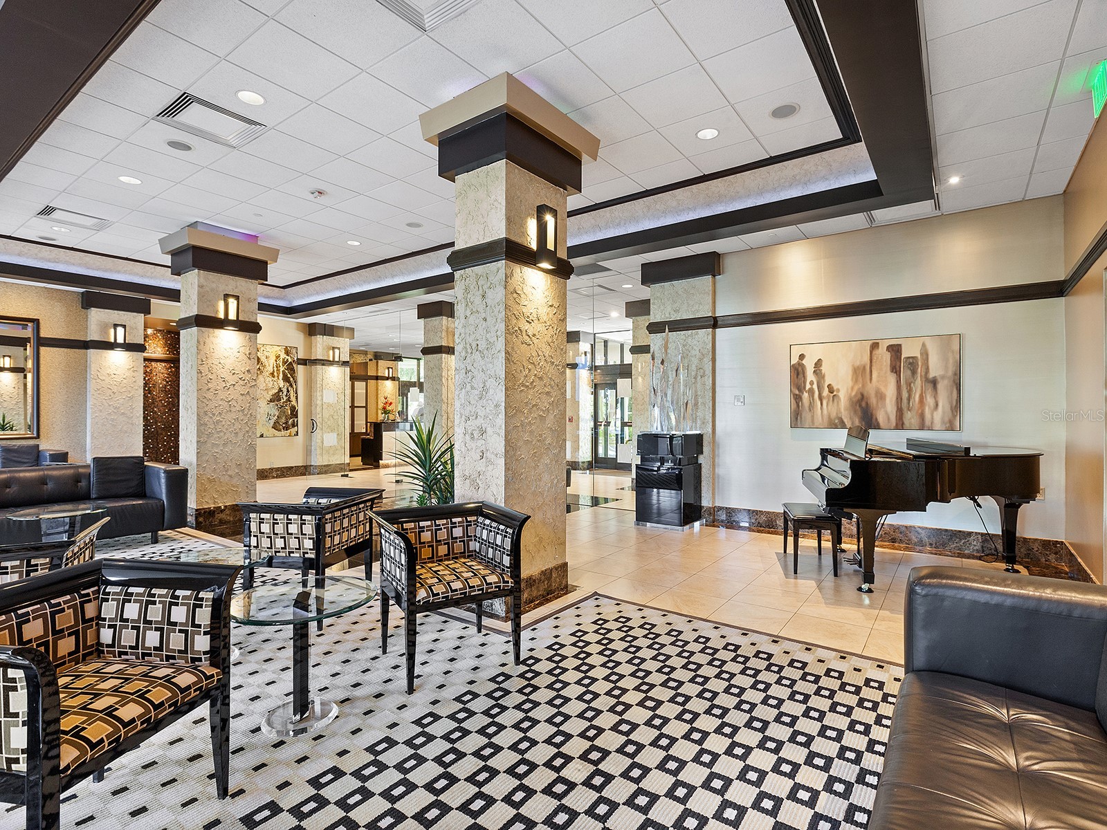 1255 N Gulfstream Avenue #205 Sarasota FL 34236 A4688123 image34
