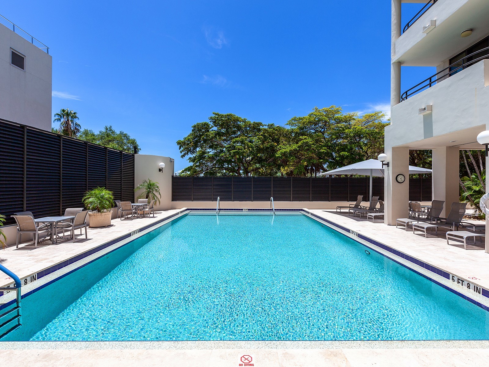 1255 N Gulfstream Avenue #205 Sarasota FL 34236 A4688123 image35