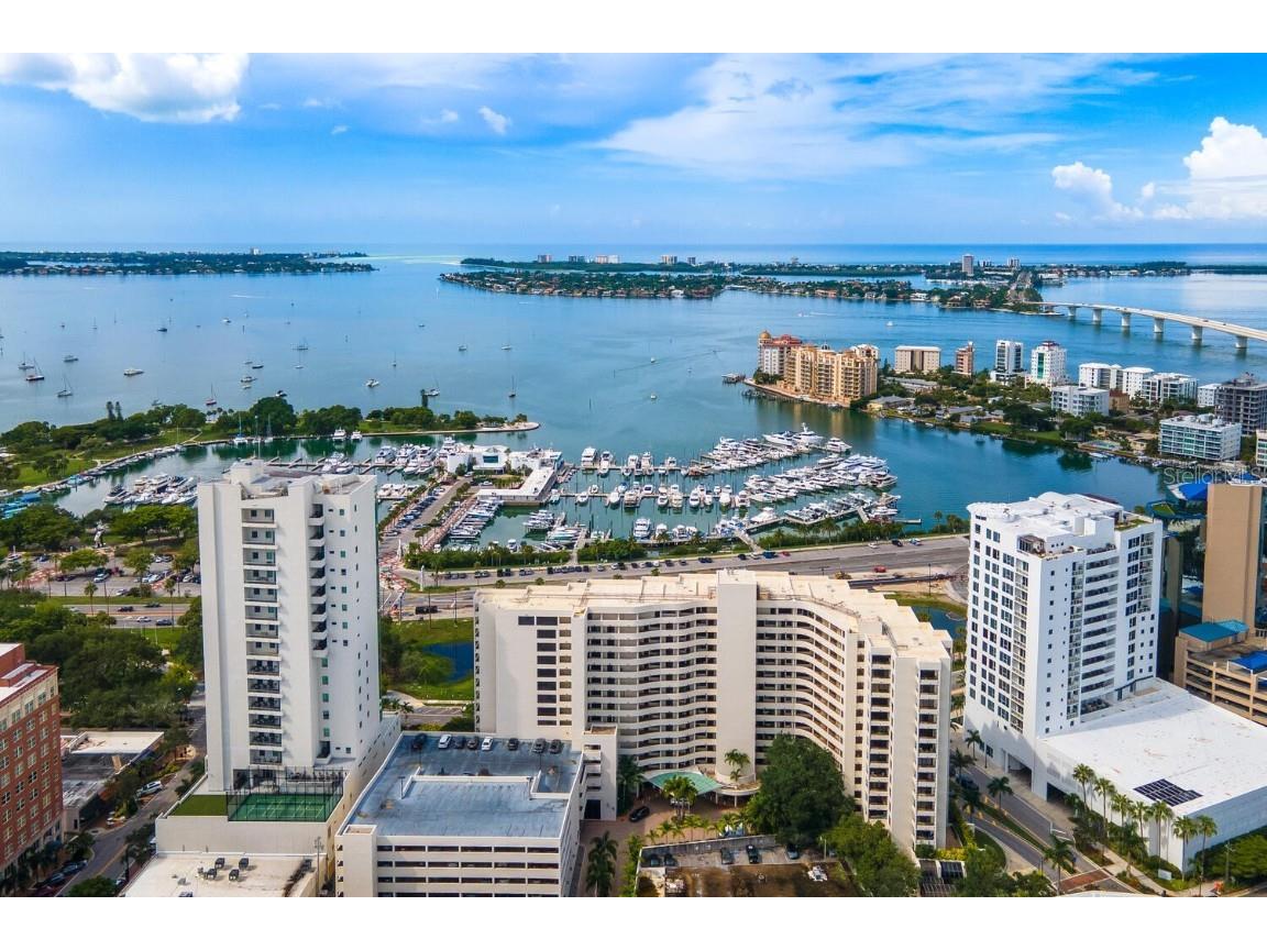 1255 N Gulfstream Avenue #208 Sarasota FL 34236 A4547238 image1