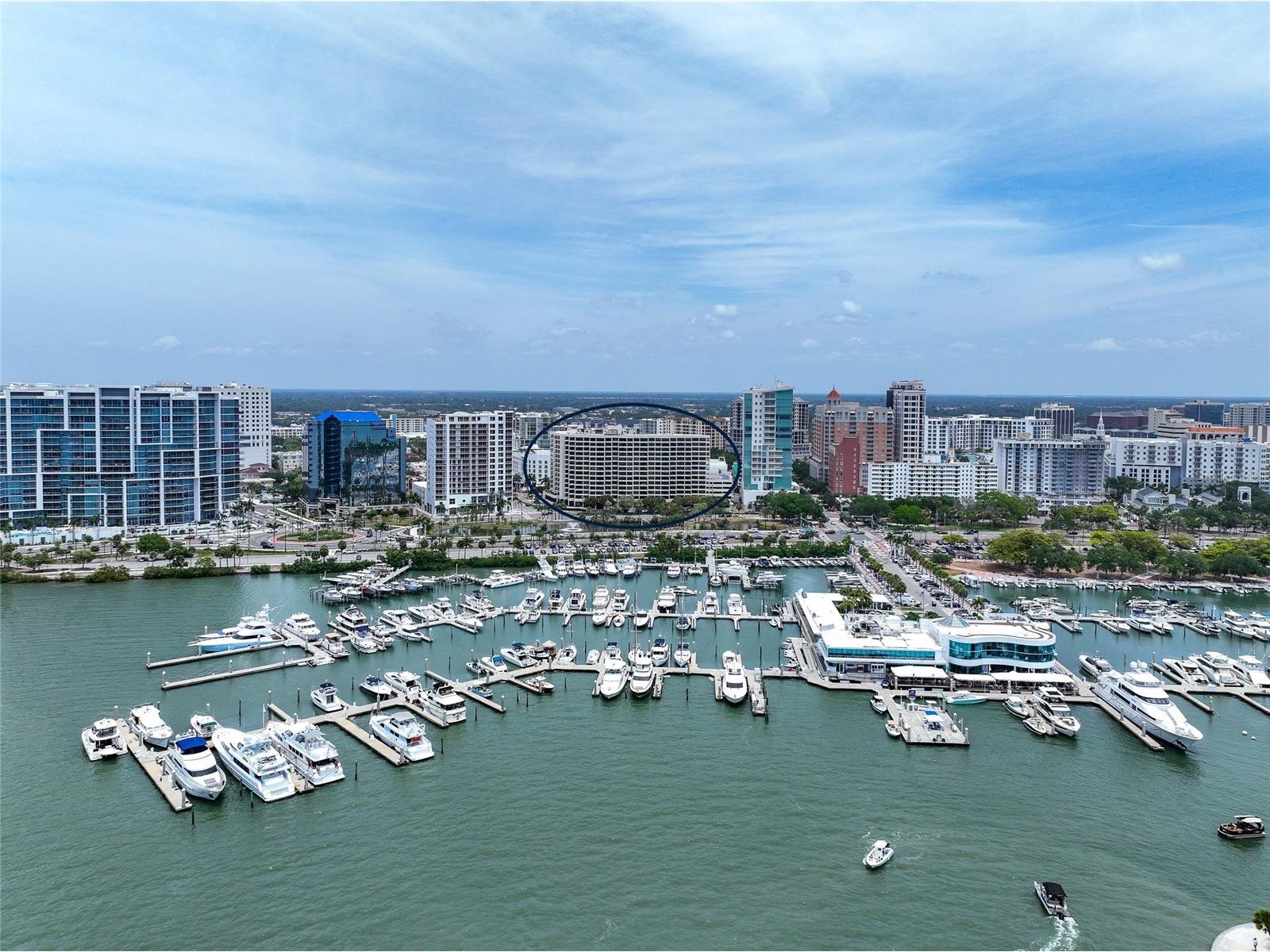 1255 N Gulfstream Avenue #402 Sarasota FL 34236 - SARASOTA BAY A4649907 image1