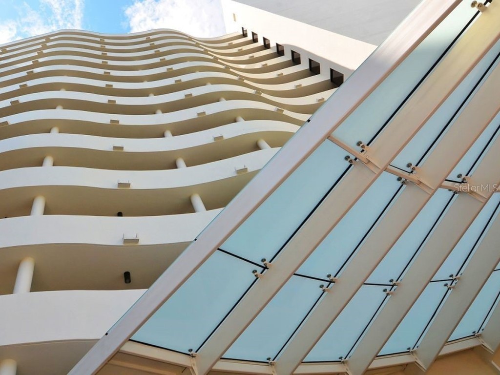 1255 N Gulfstream Avenue #402 Sarasota FL 34236 - SARASOTA BAY A4657037 image41