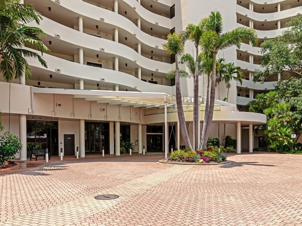 1255 N Gulfstream Avenue #402 Sarasota FL 34236 - SARASOTA BAY A4657037 image44