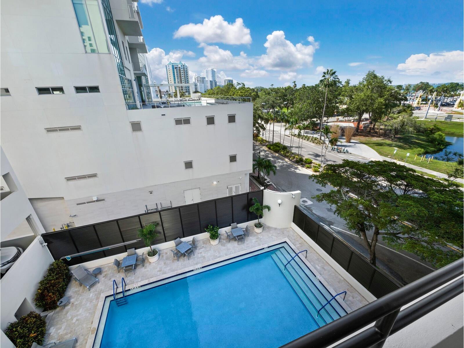 1255 N Gulfstream Avenue #408 Sarasota FL 34236 A4670428 image17