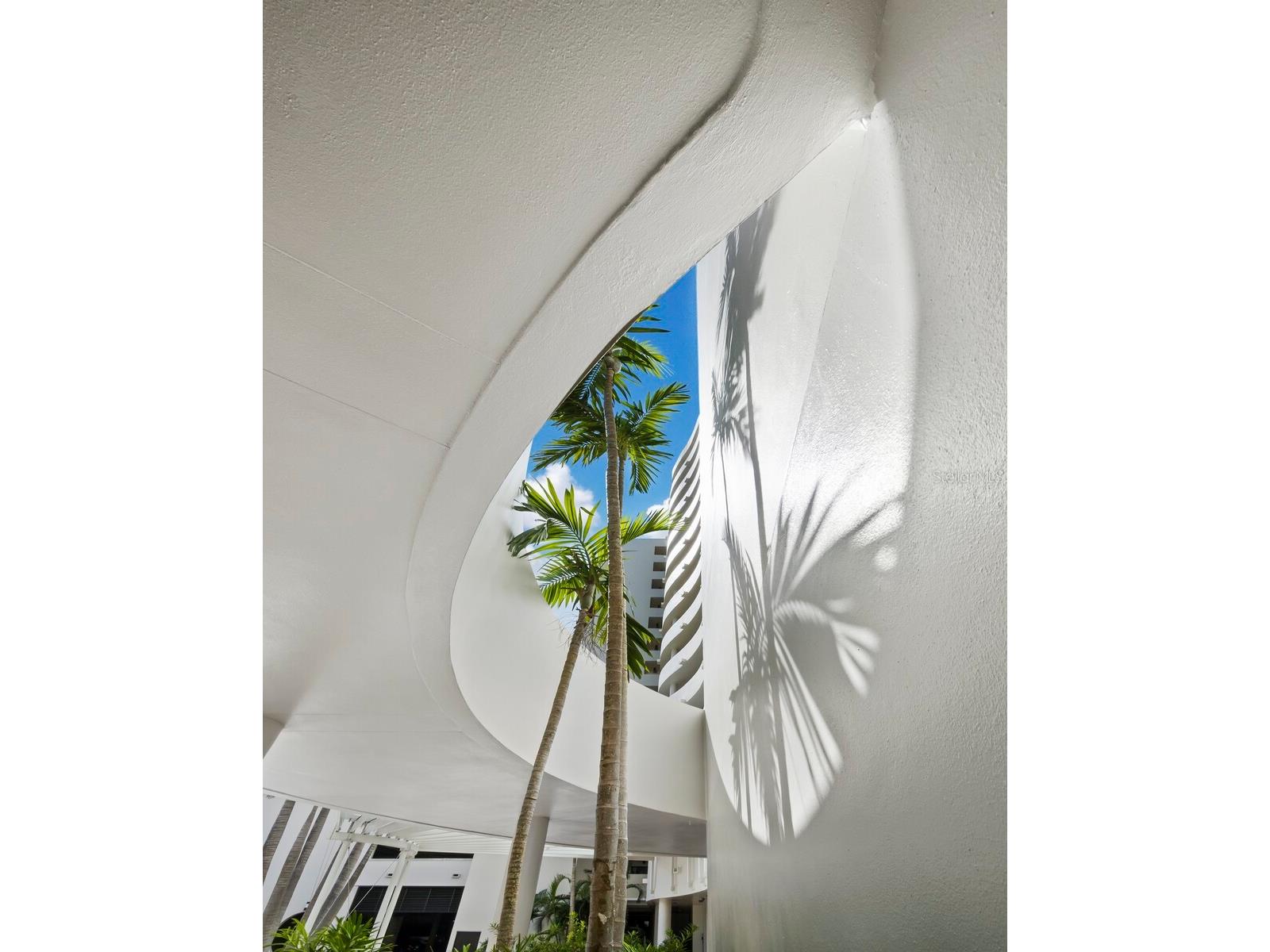 1255 N Gulfstream Avenue #408 Sarasota FL 34236 A4670428 image29