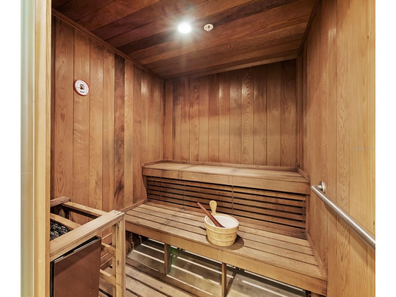 1255 N Gulfstream Avenue #408 Sarasota FL 34236 A4670428 image30