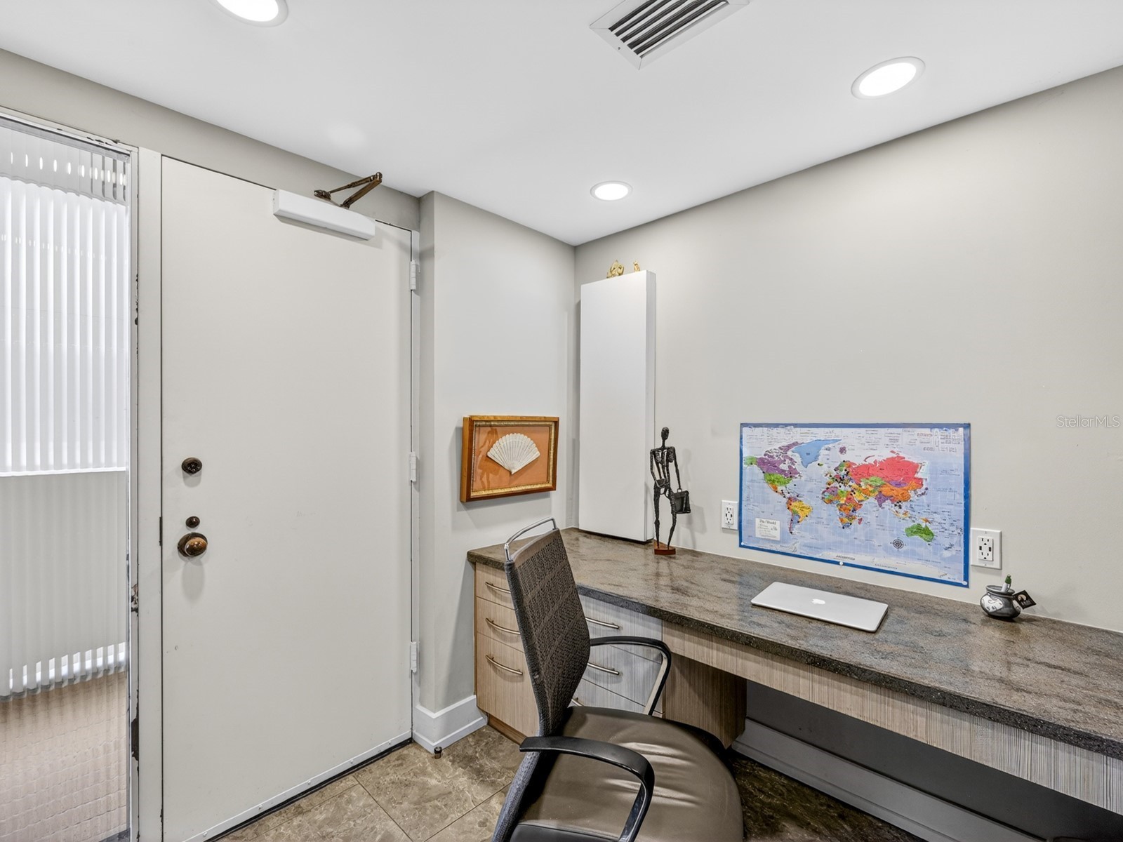 1255 N Gulfstream Avenue #507 Sarasota FL 34236 A4693623 image19