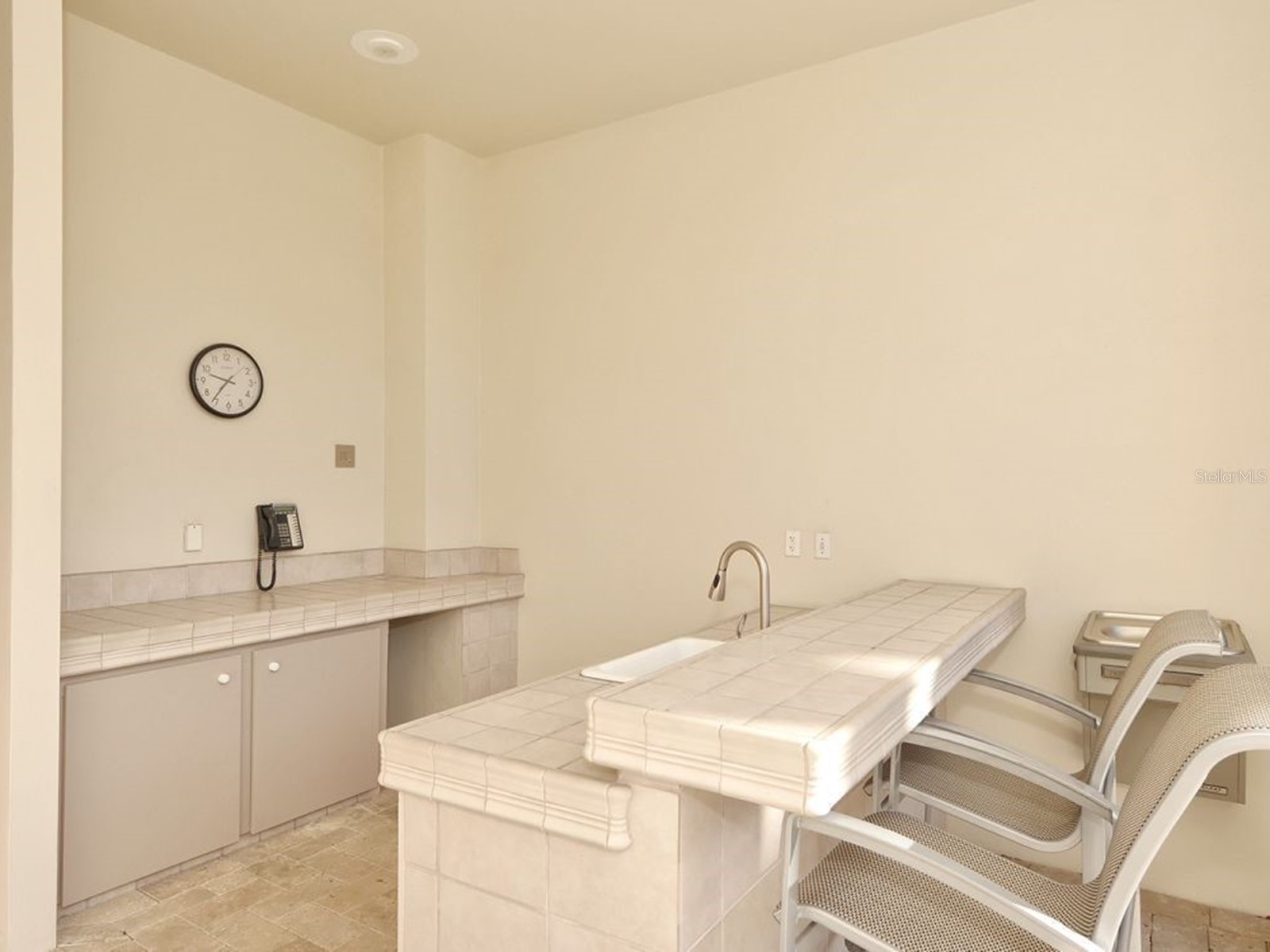 1255 N Gulfstream Avenue #507 Sarasota FL 34236 A4693623 image86