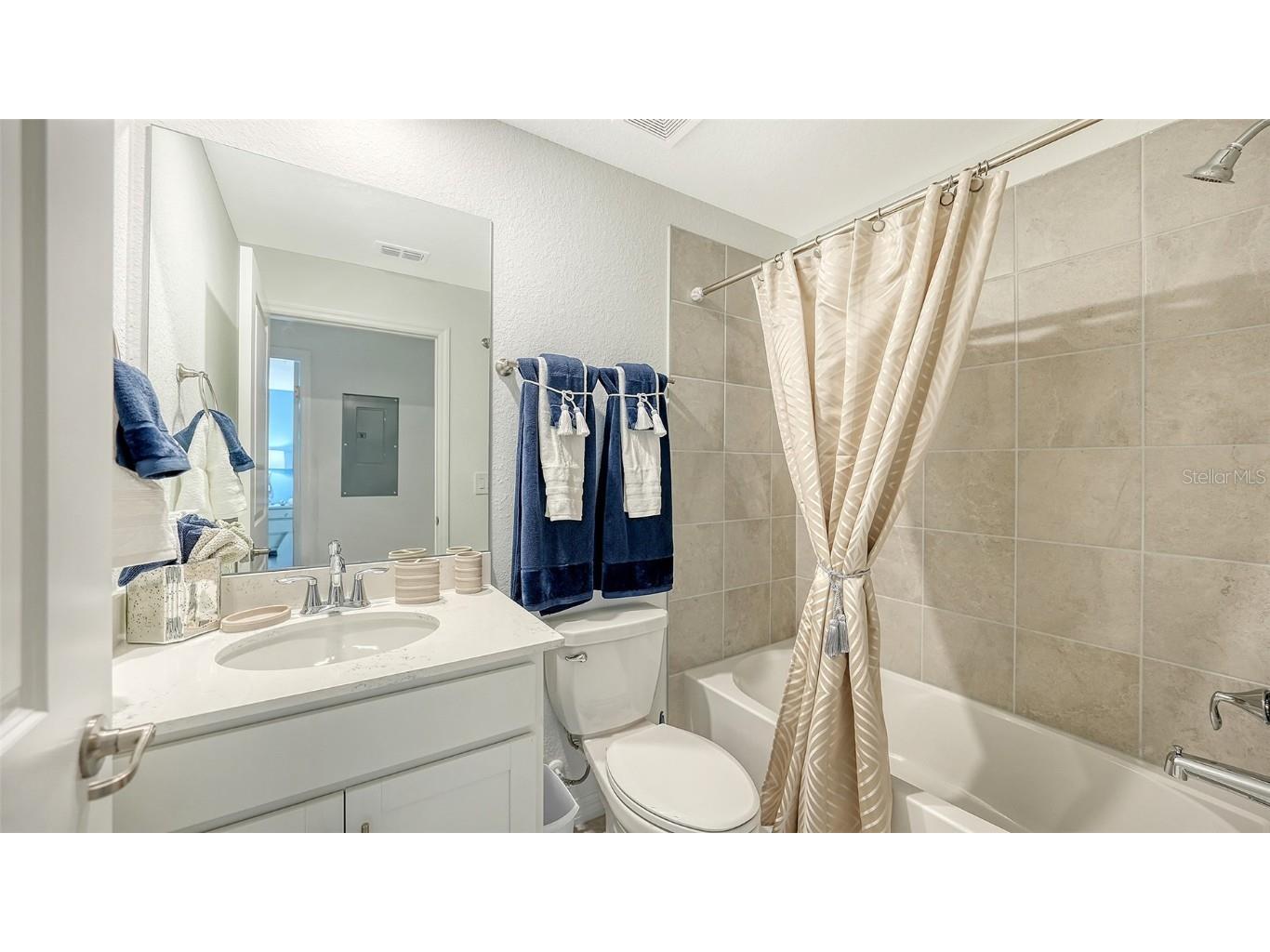 12550 Galapagos Court #205 Venice FL 34293 A4616319 image30