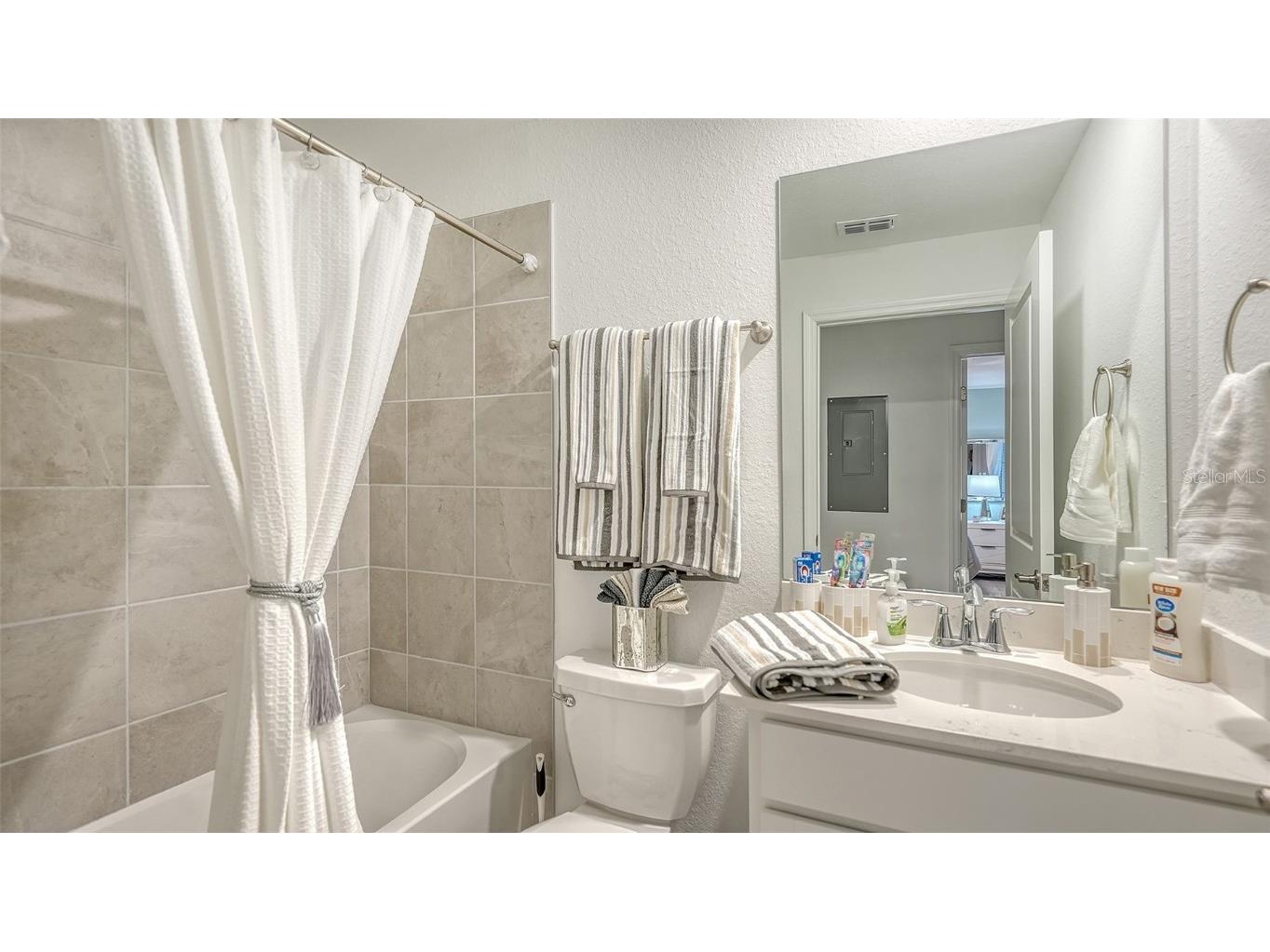 12550 Galapagos Court #206 Venice FL 34293 A4620061 image11