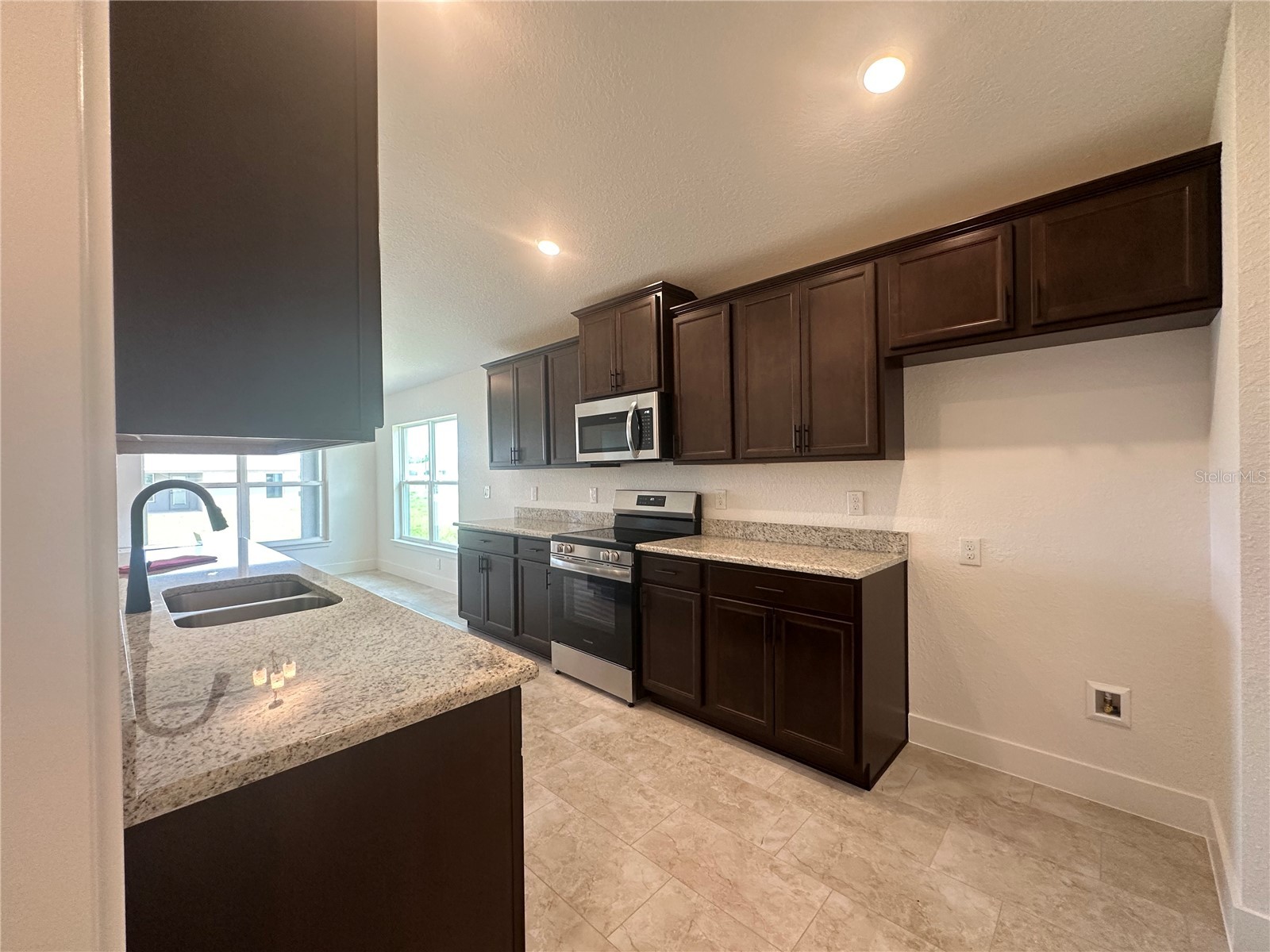 12551 NE 48th Terrace Oxford FL 34484 OM716549 image6