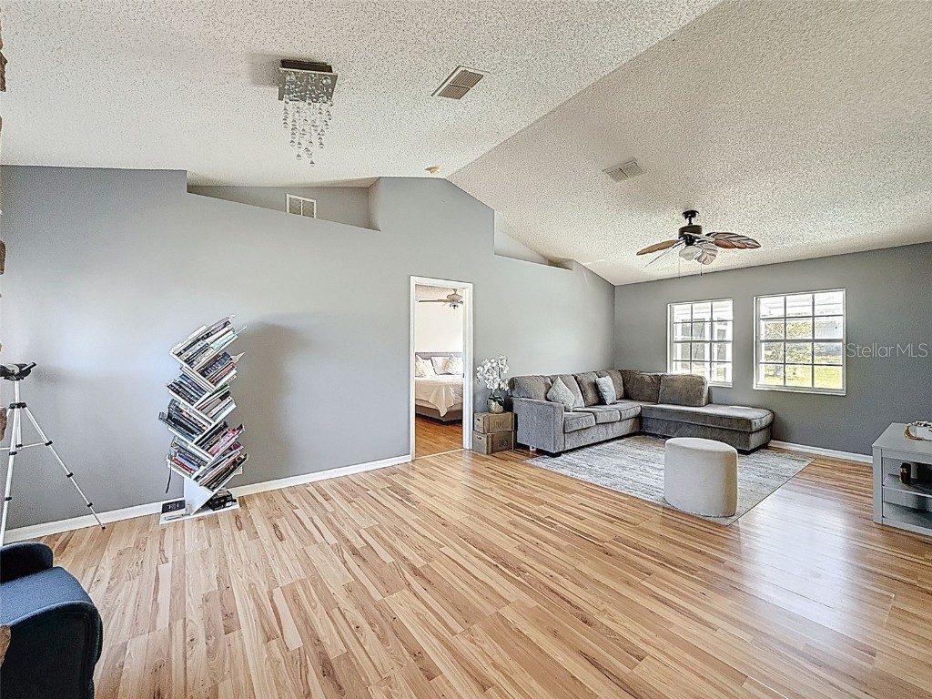 12552 Corrine Avenue Spring Hill FL 34609 W7879586 image18