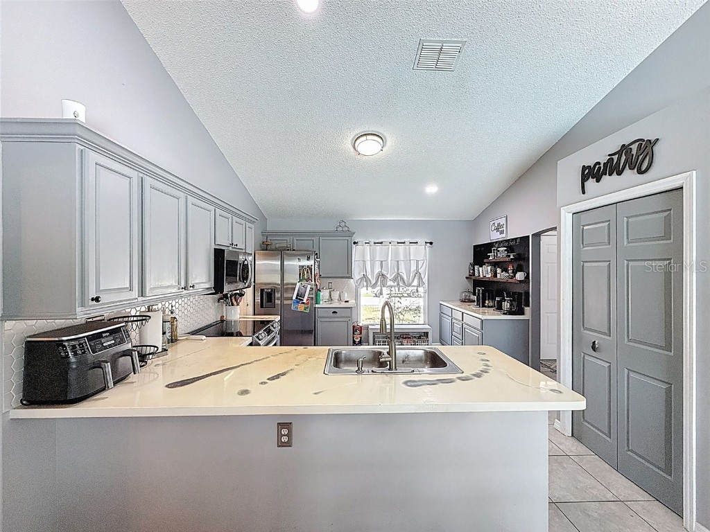 12552 Corrine Avenue Spring Hill FL 34609 W7879586 image37