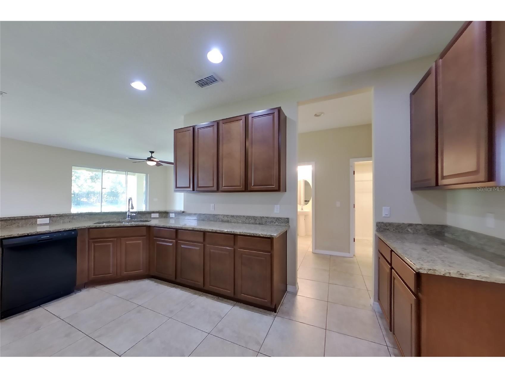 12552 Hammock Pointe Circle Clermont FL 34711 TB8531946 image7